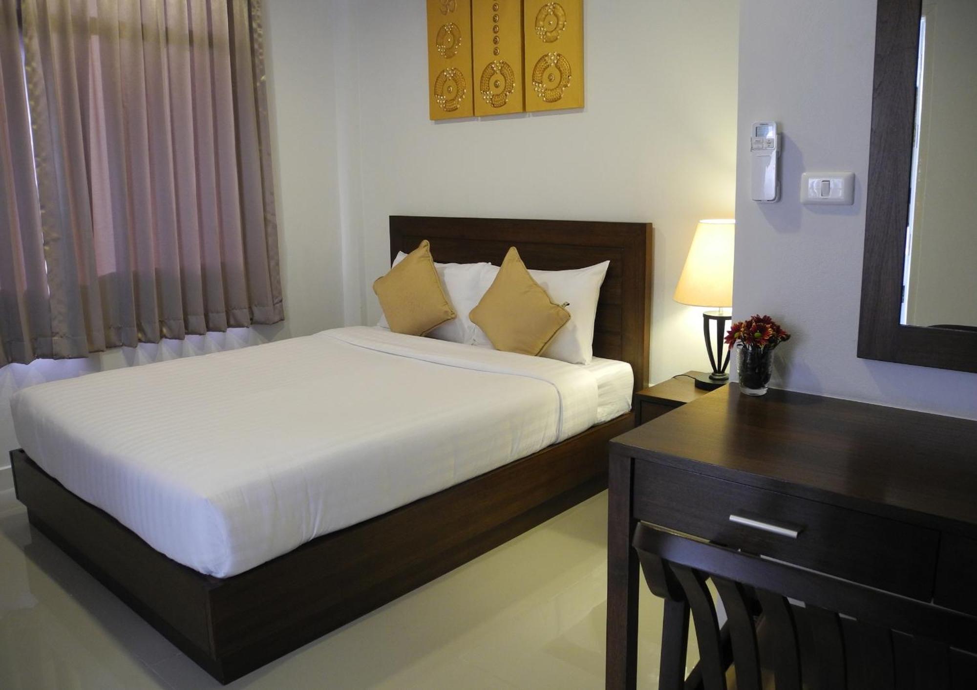 House Phuket Apartment *