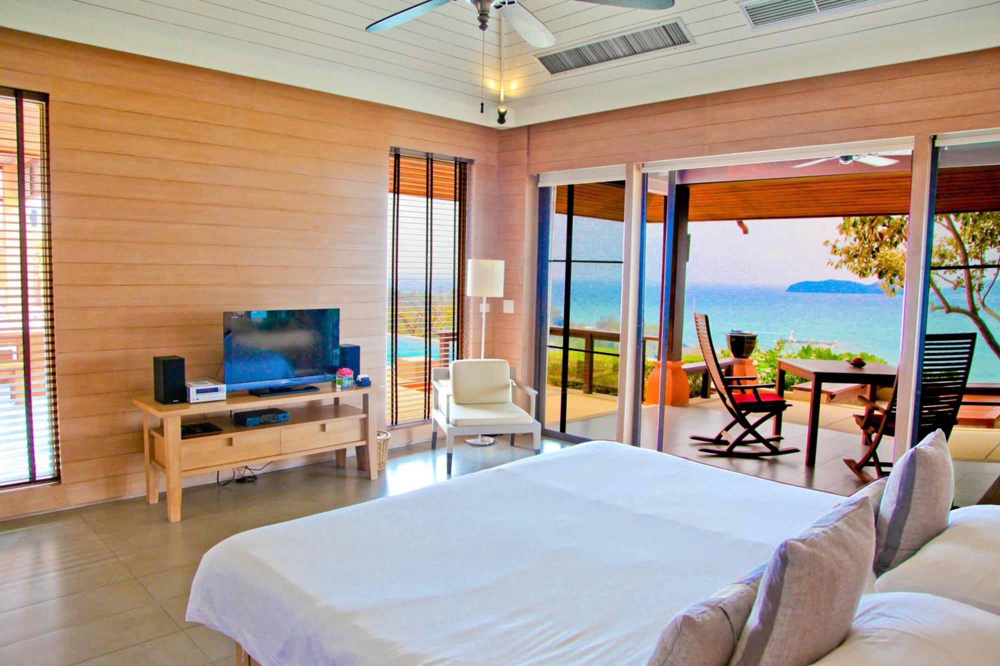 Resort Sri Phuket Luxury Pool - Sha 5*