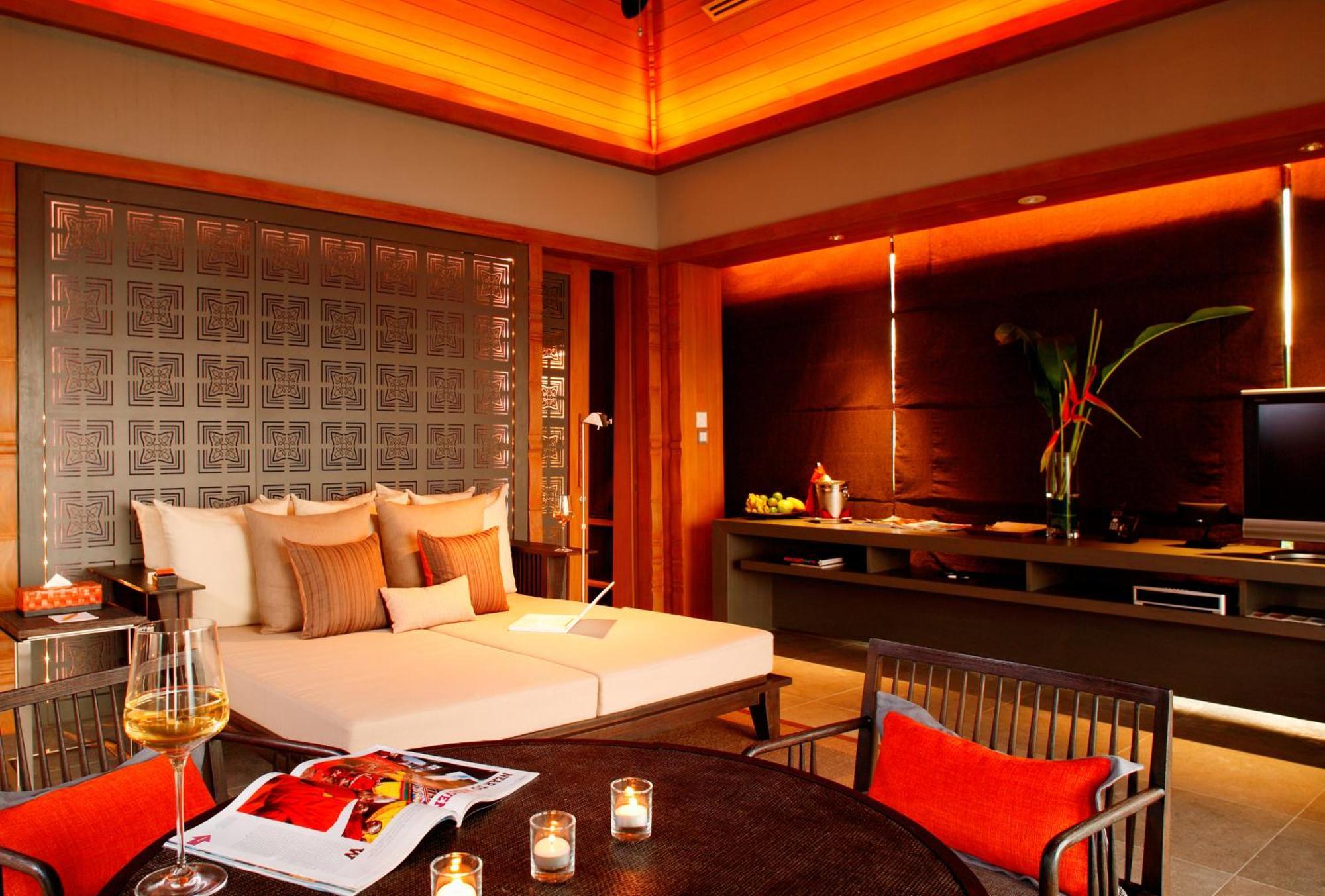 Resort Sri Phuket Luxury Pool - Sha