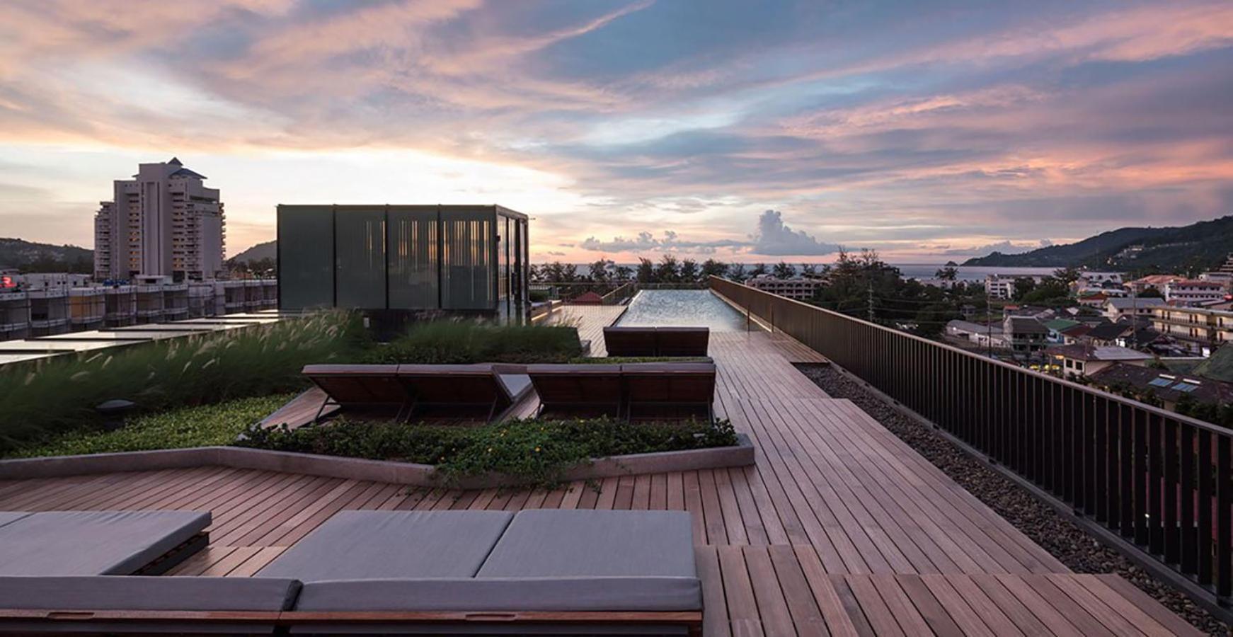 The Deck Apartment *