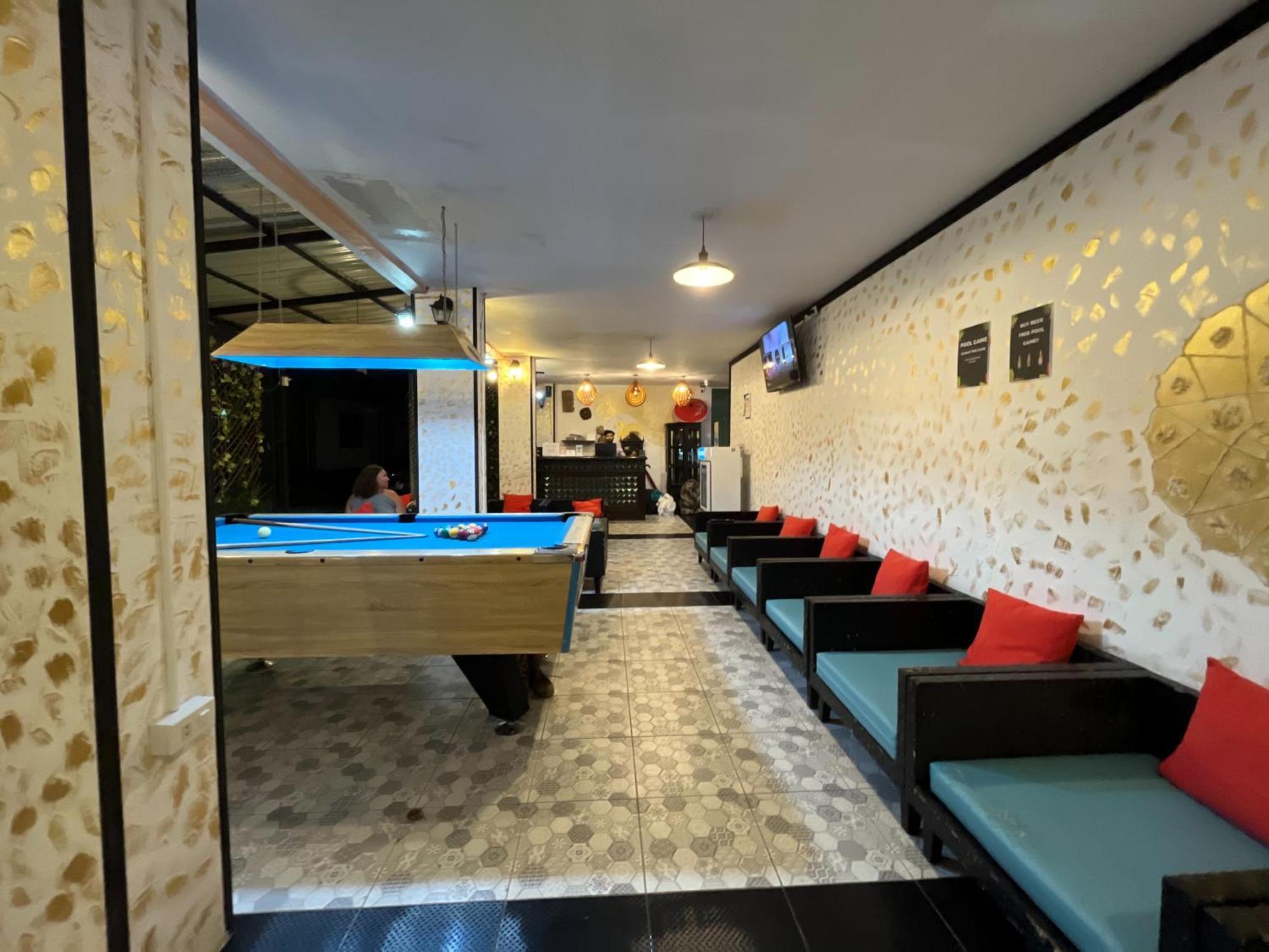 Blueskyhouse Hotel