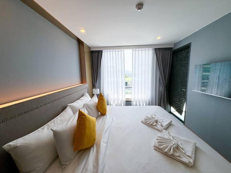 New 2 Bedroom S5507 By Ibg Kamala Beach