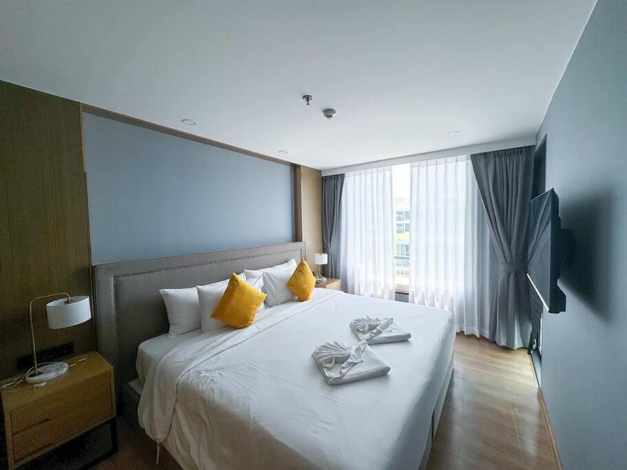 New 2 Bedroom S5507 By Ibg Apartment