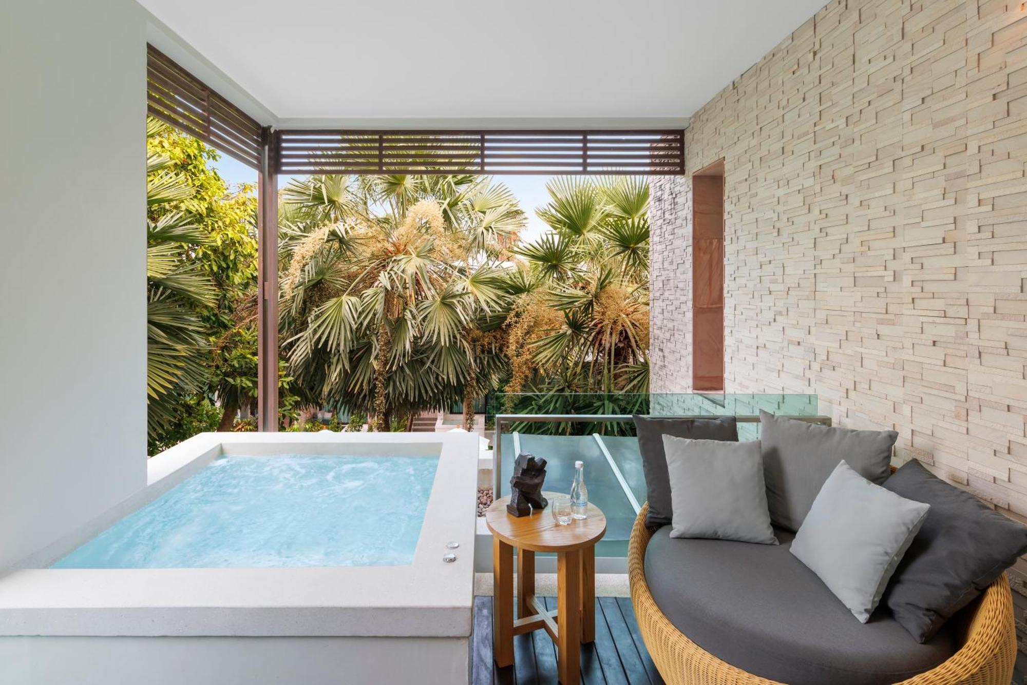 Club Wyndham Sea Pearl Phuket Resort