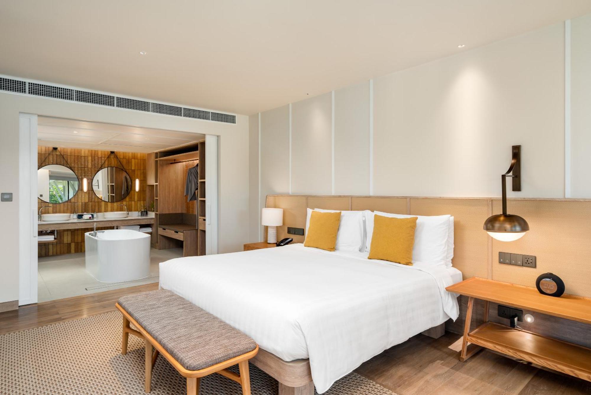 Saii Laguna Phuket 5*