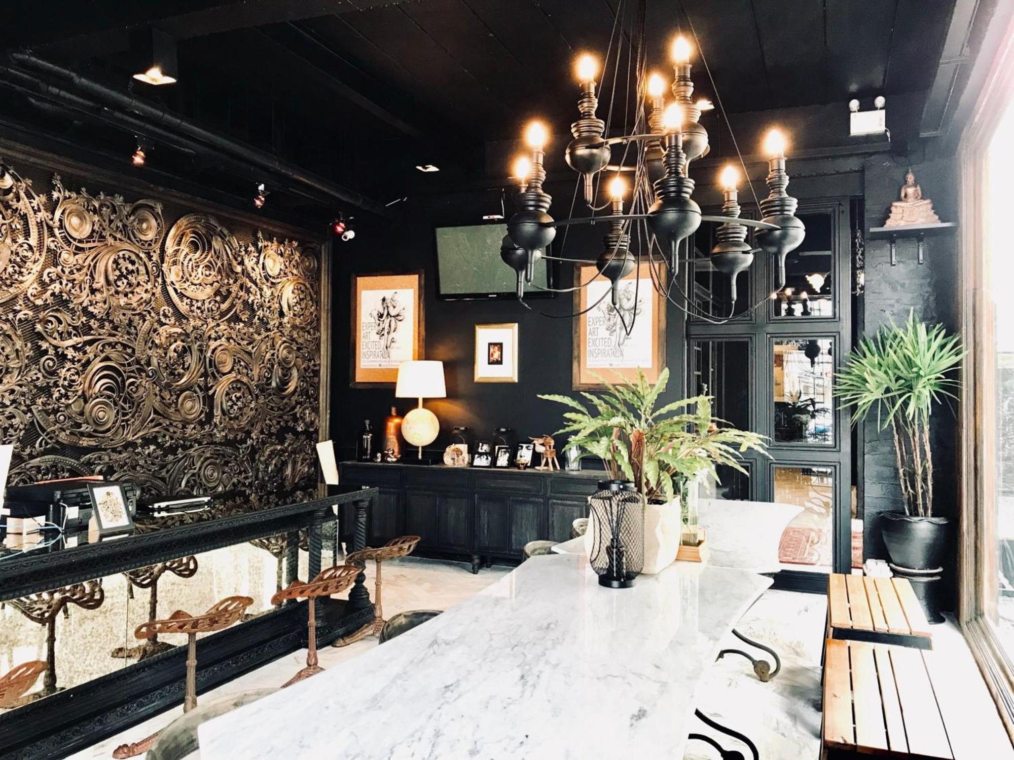 Shade House - Downtown Phuket