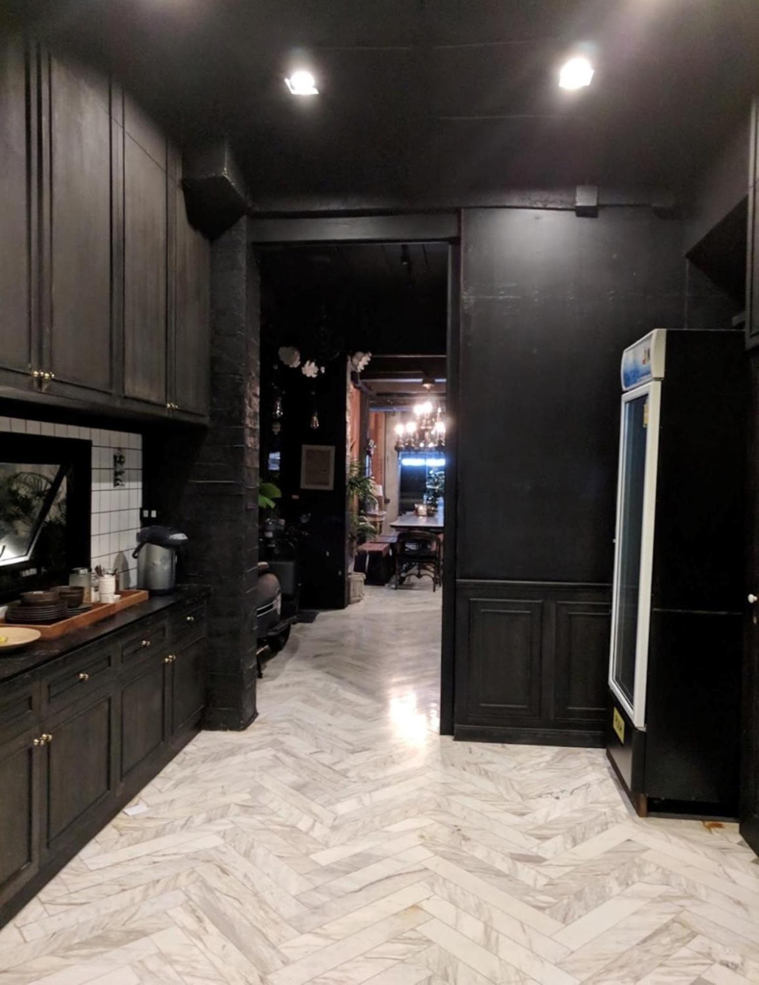 Shade House - Downtown Hostel Phuket