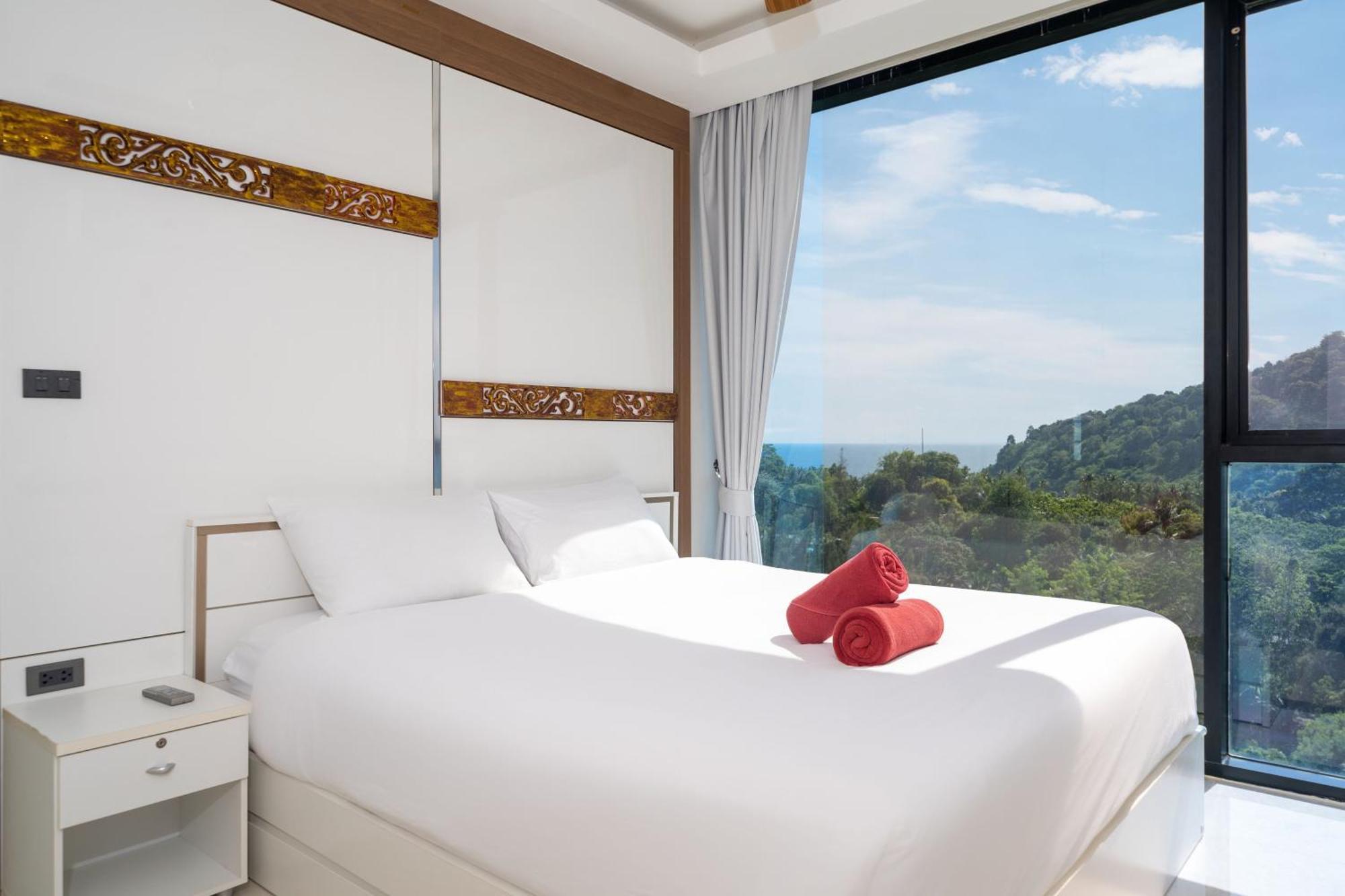 Airy 1br Viva A602 With Sea & Mountain Views *
