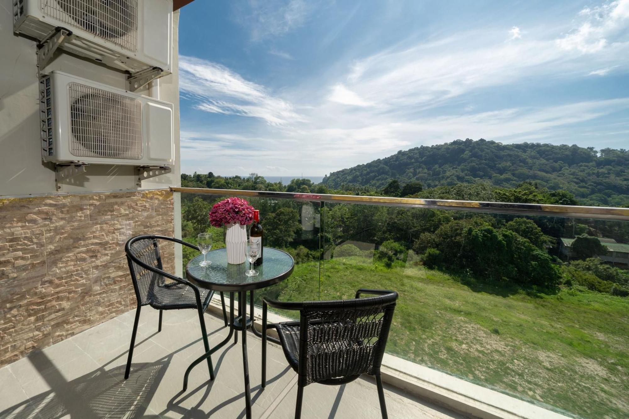 Airy 1br Viva A602 With Sea & Mountain Views