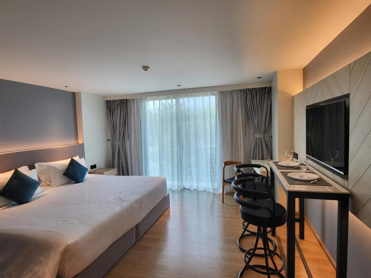 Aparthotel La Phuket Rawai