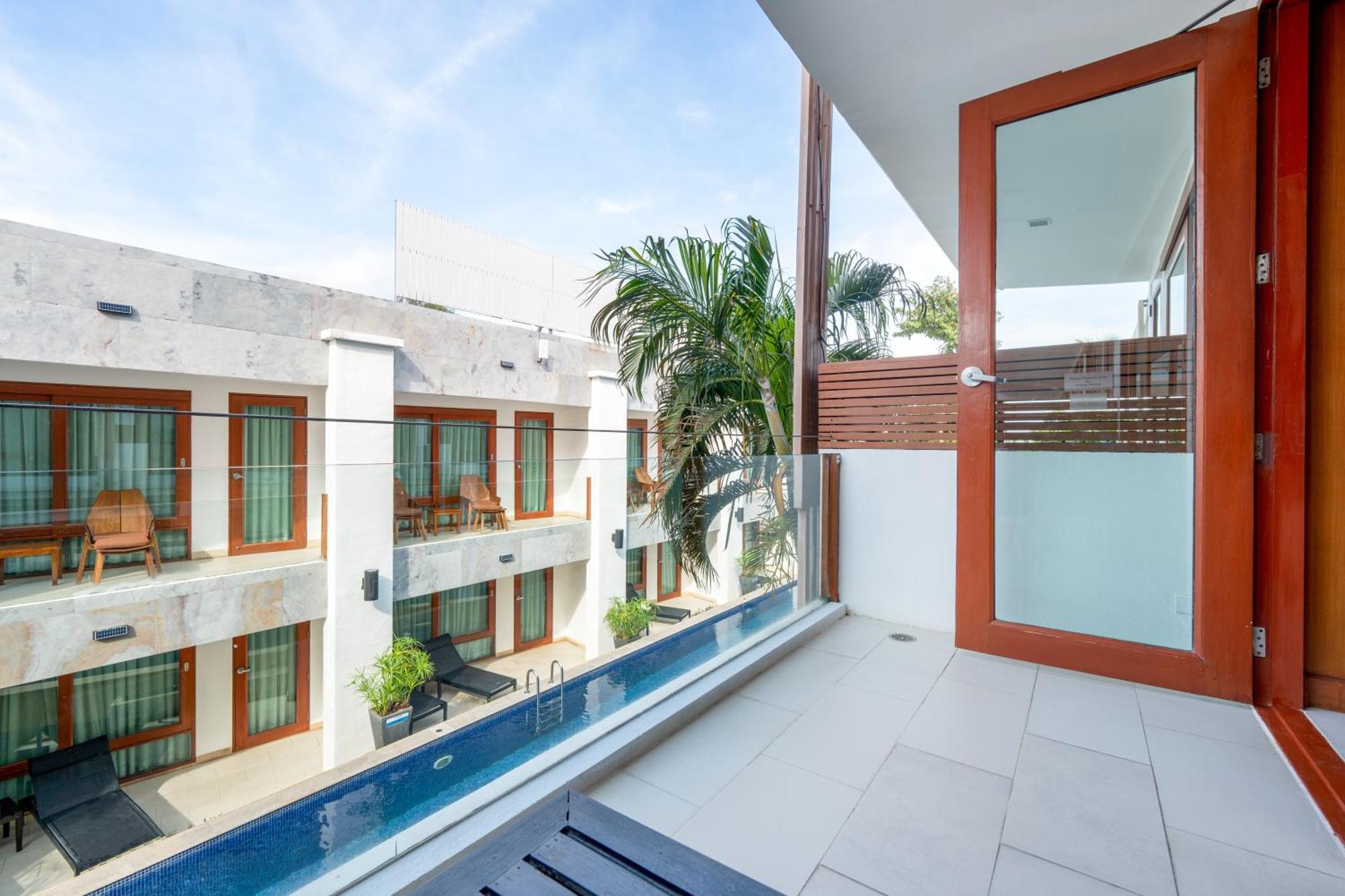 Resort La Flora Patong