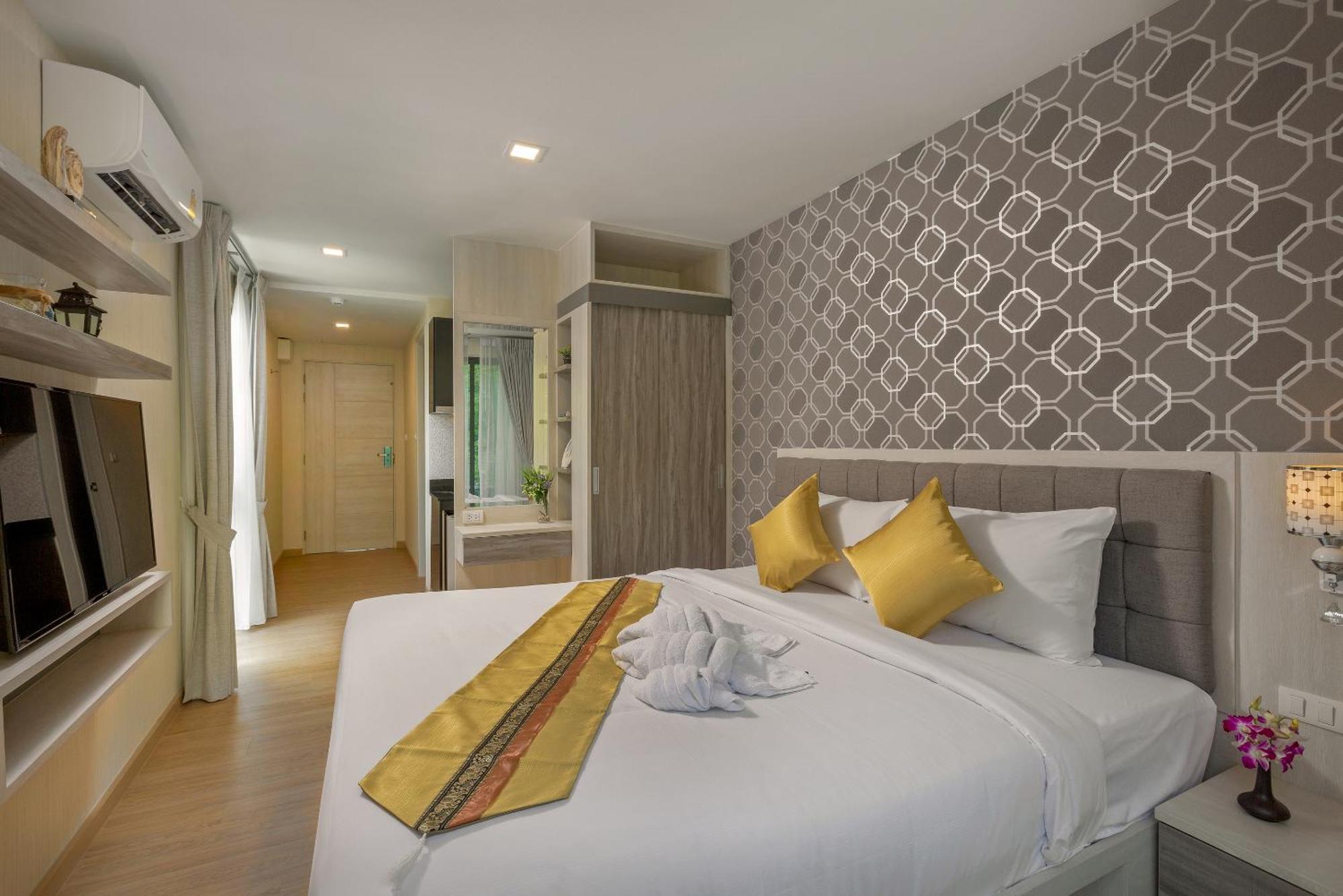 Splendid Sea View Resort 4*