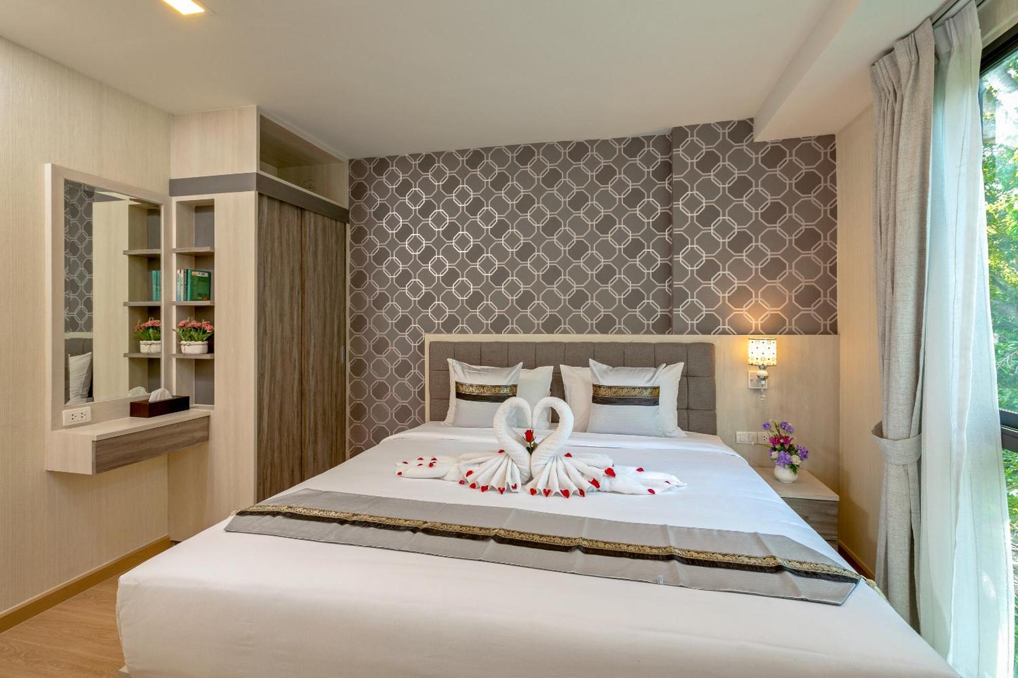Splendid Sea View 4* Kata Beach (Phuket)