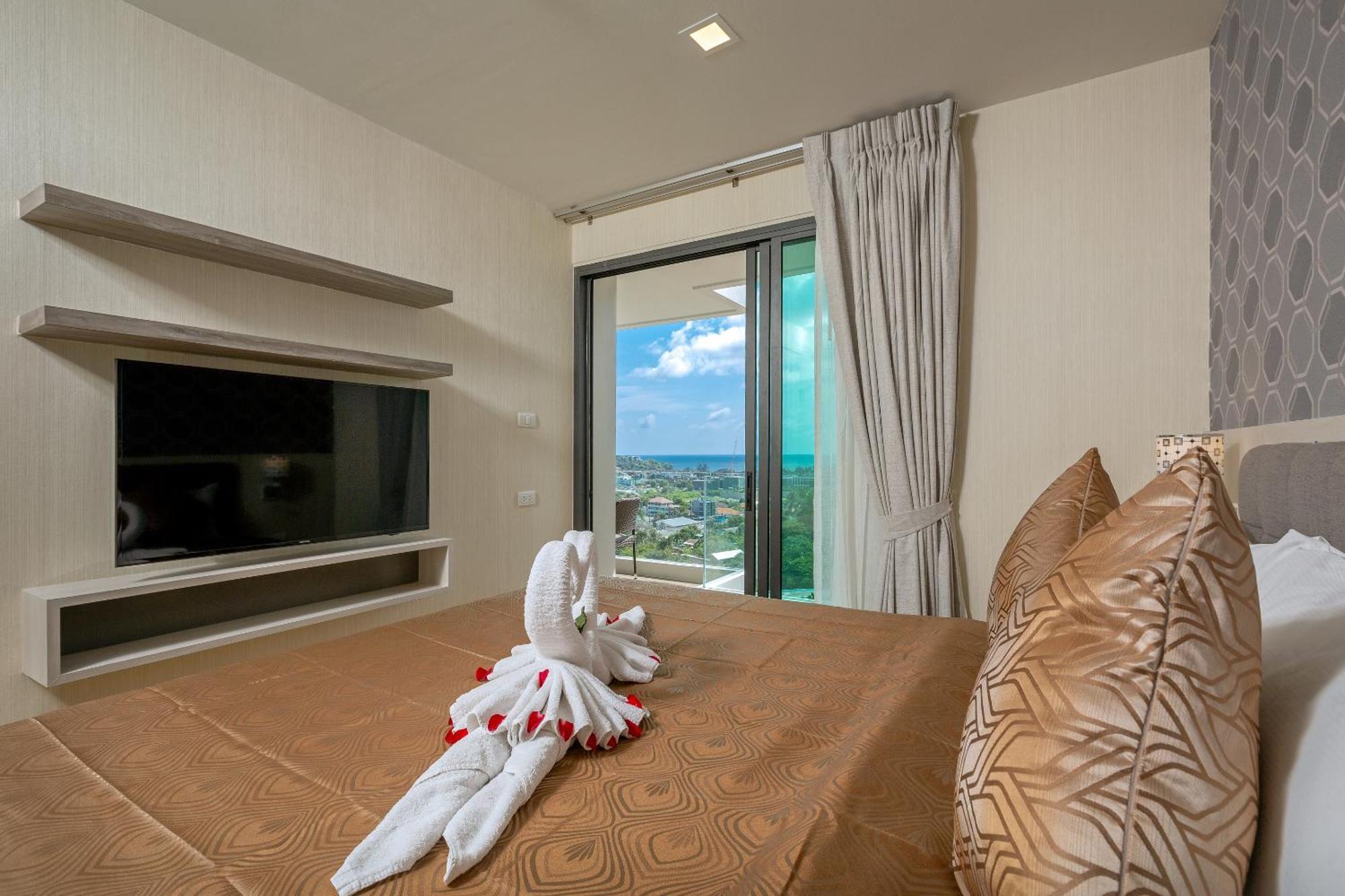 Splendid Sea View Resort