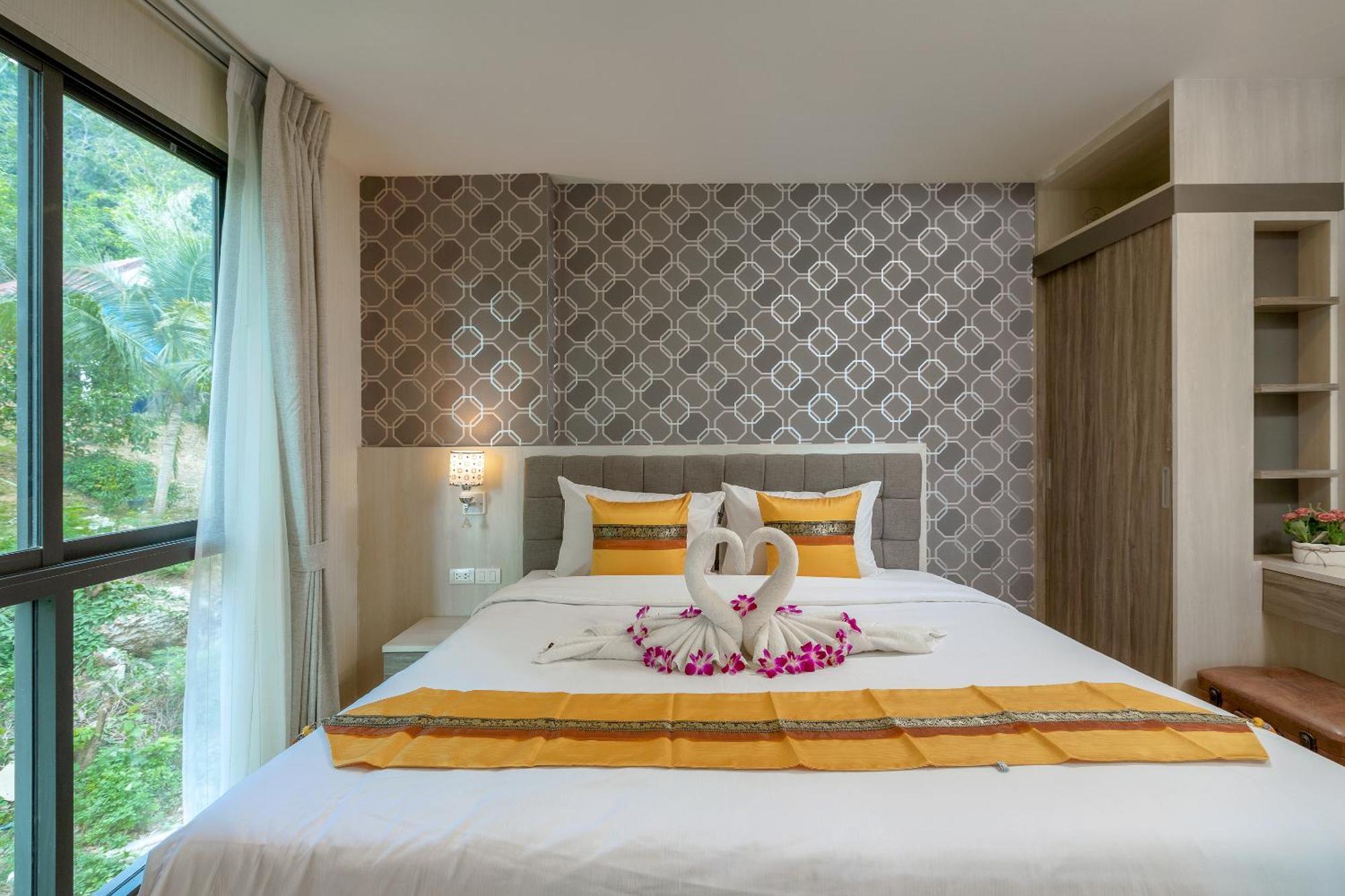 Splendid Sea View Resort 4*