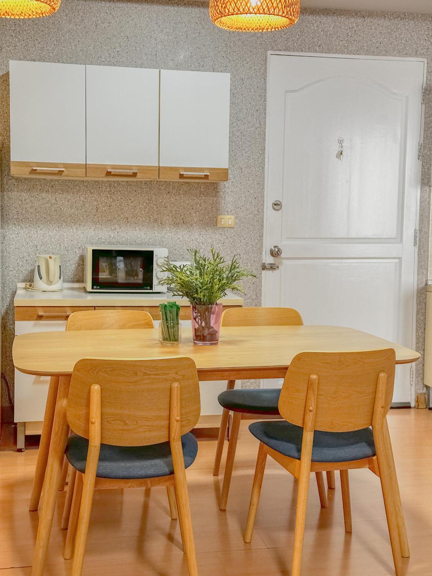 Entier, Apartment *