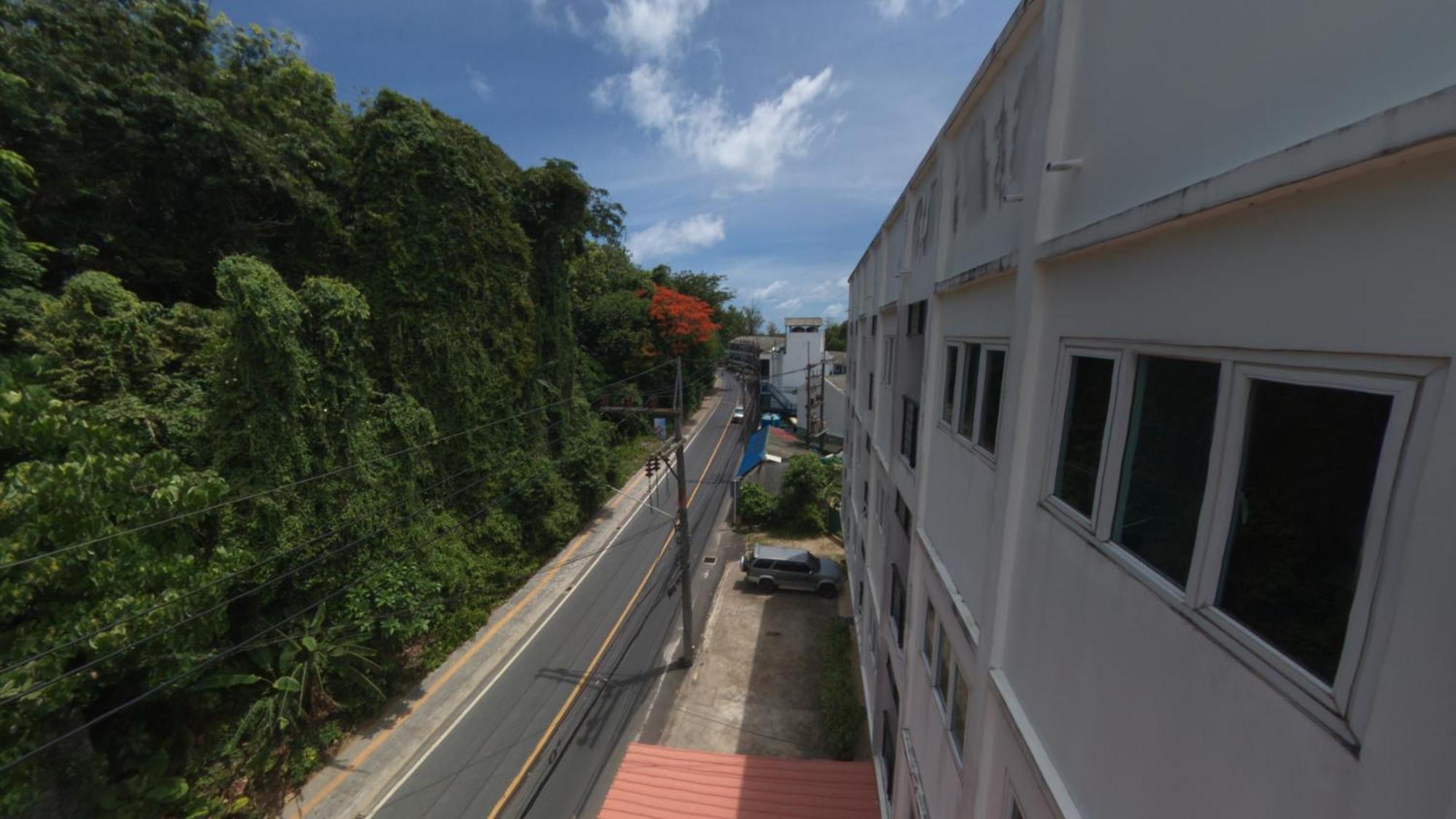 Chollada Hotel Kamala Beach