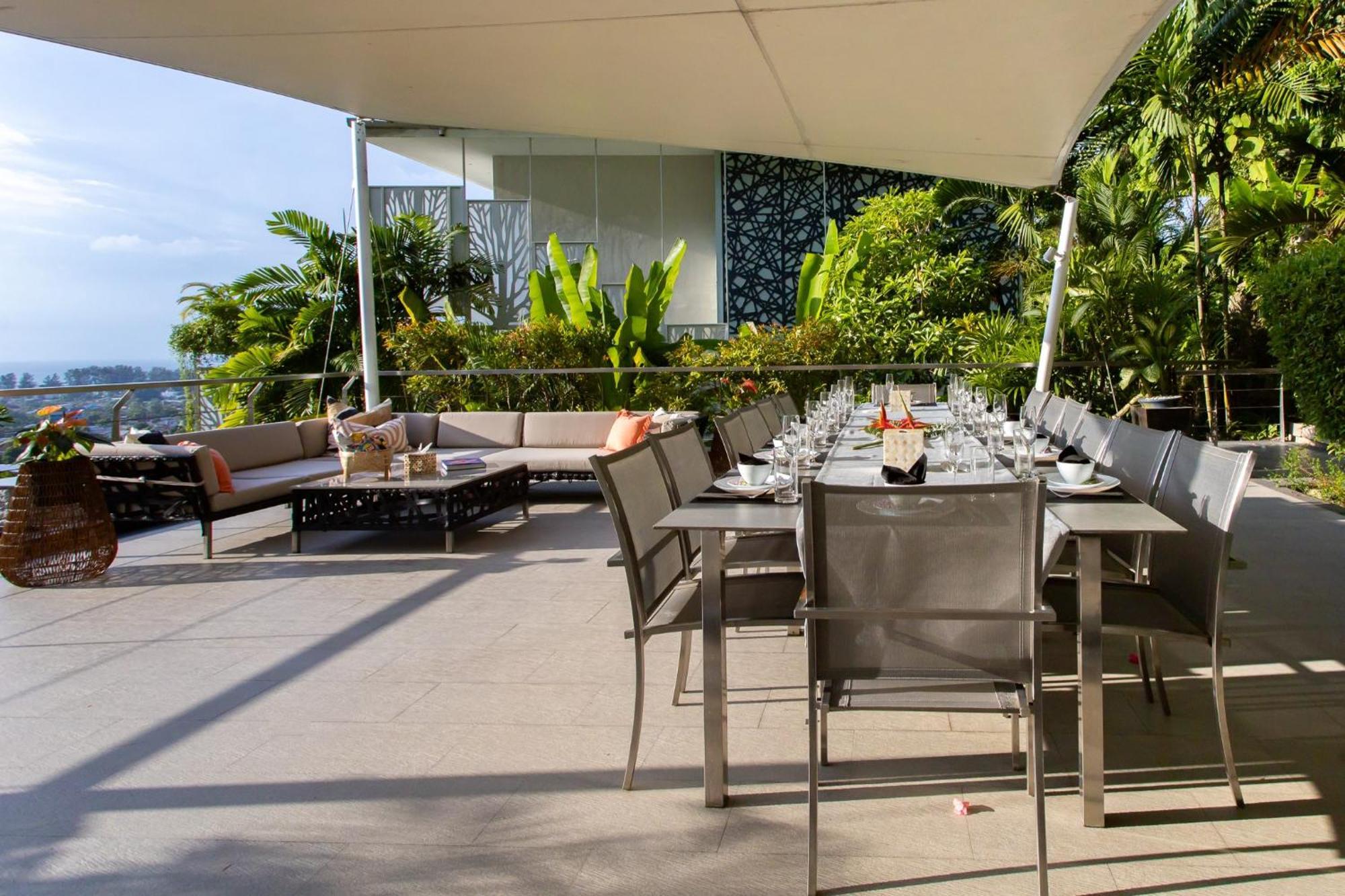Villa Beyond-namaste 16 Bedroom Fully Staffed Seaview *