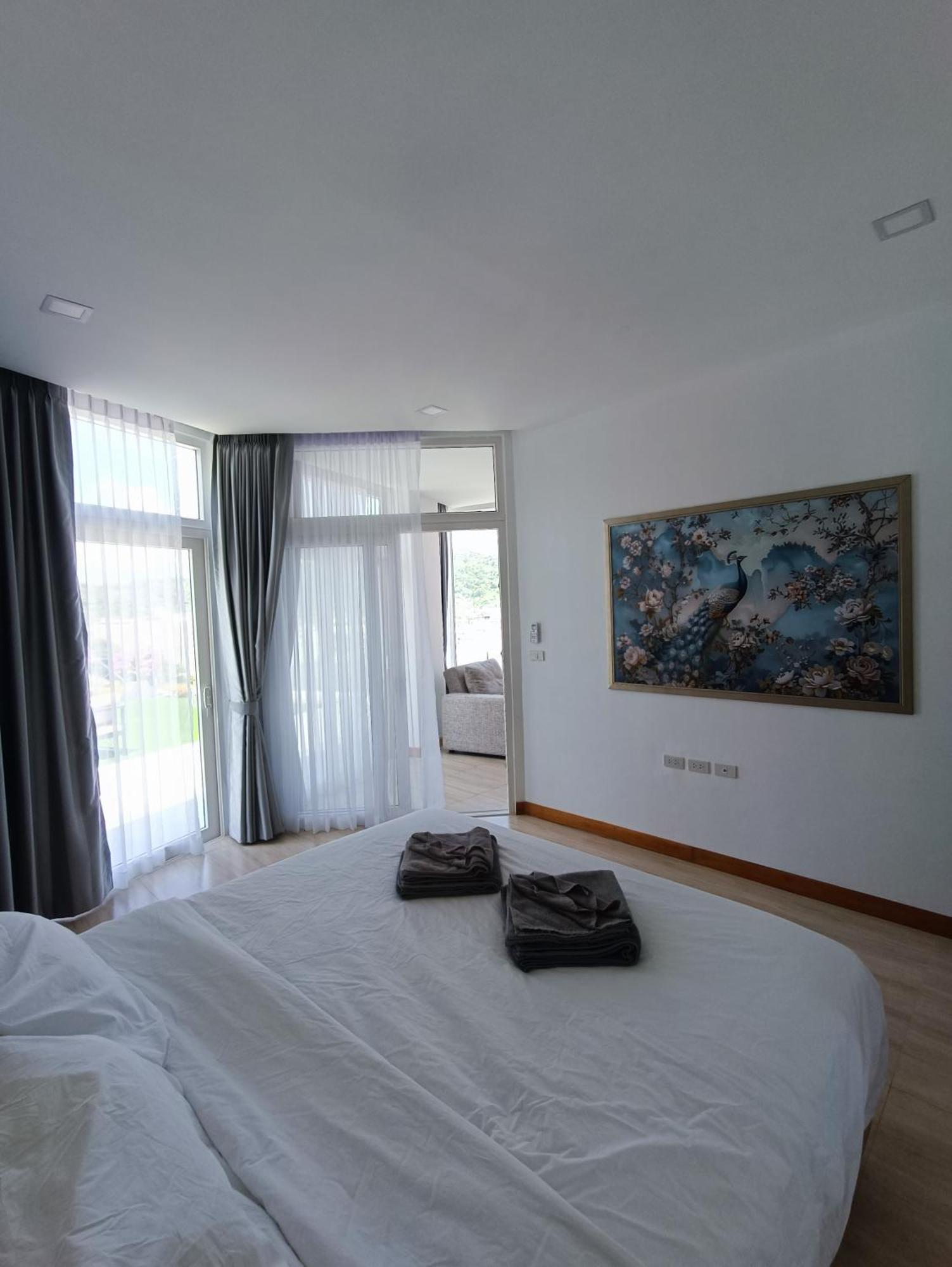 Smart Conzept 2bdr Apartment Kata Beach (Phuket)