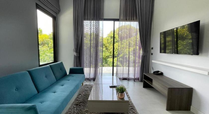 Utopia Naiharn 4* Nai Harn