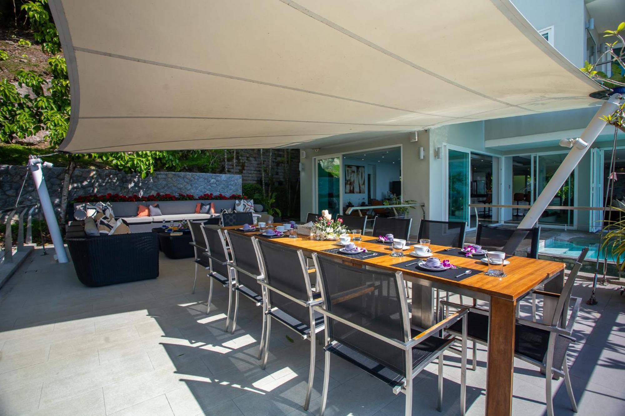 Beyond 9 Bedroom Fully Staffed Seaview * Bang Tao Beach (Phuket)