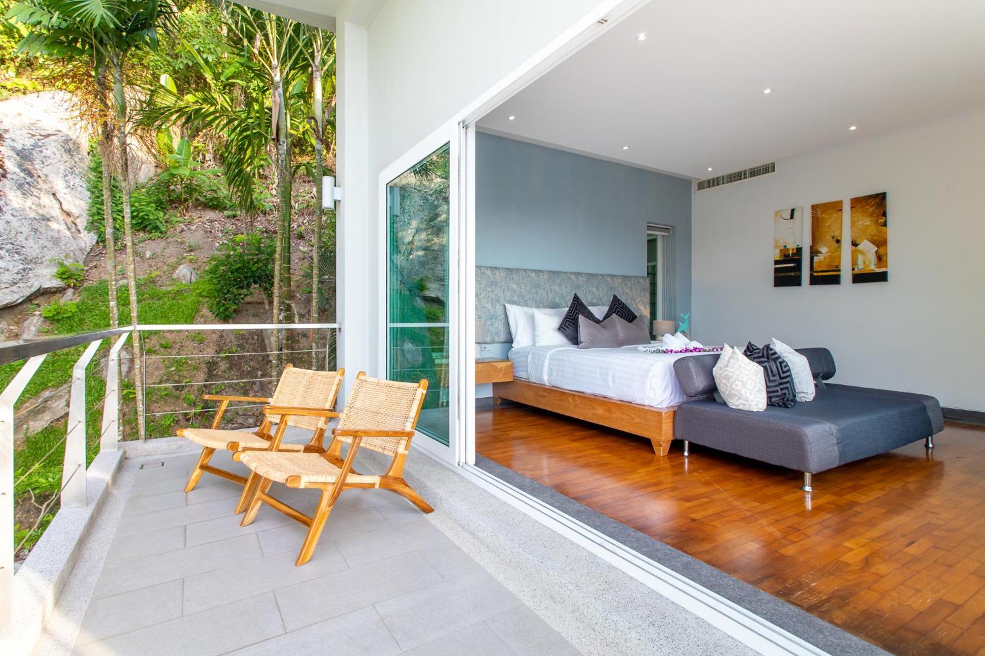 Villa Beyond 9 Bedroom Fully Staffed Seaview Bang Tao Beach (Phuket)