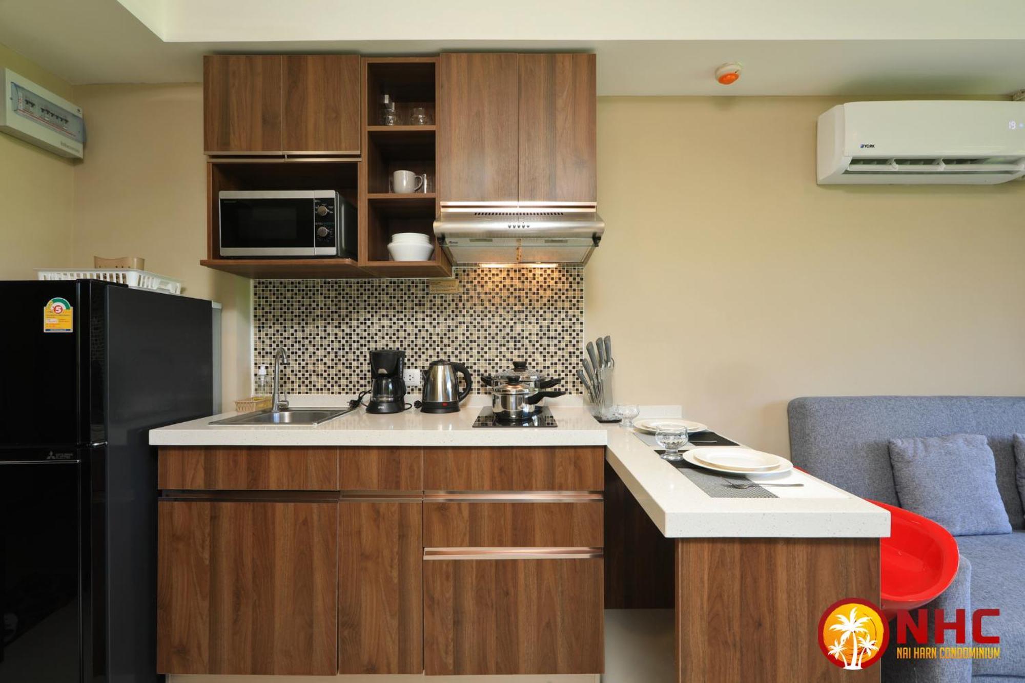 Nai Harn Condominium * Nai Harn