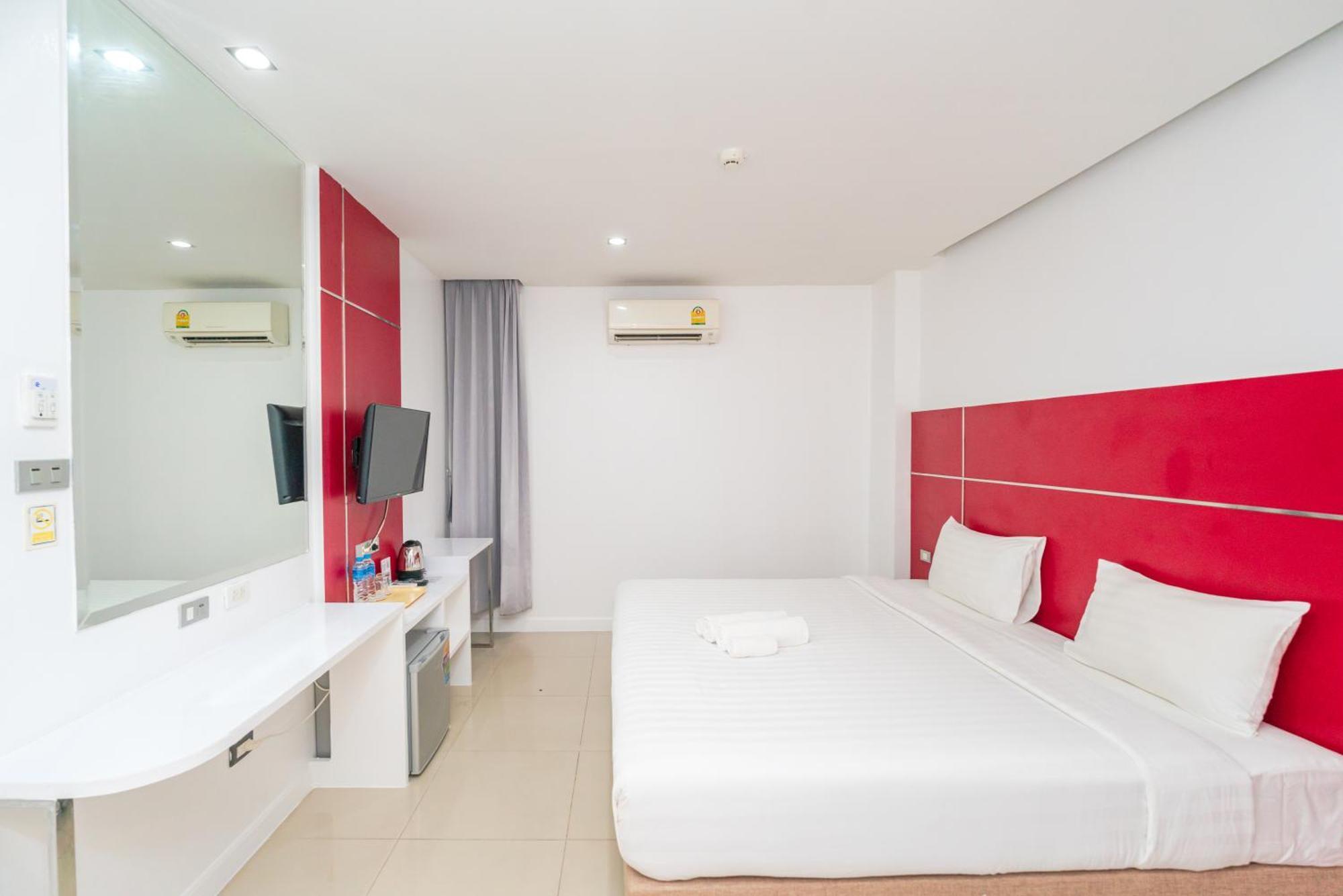 Diamond Hotel 3*