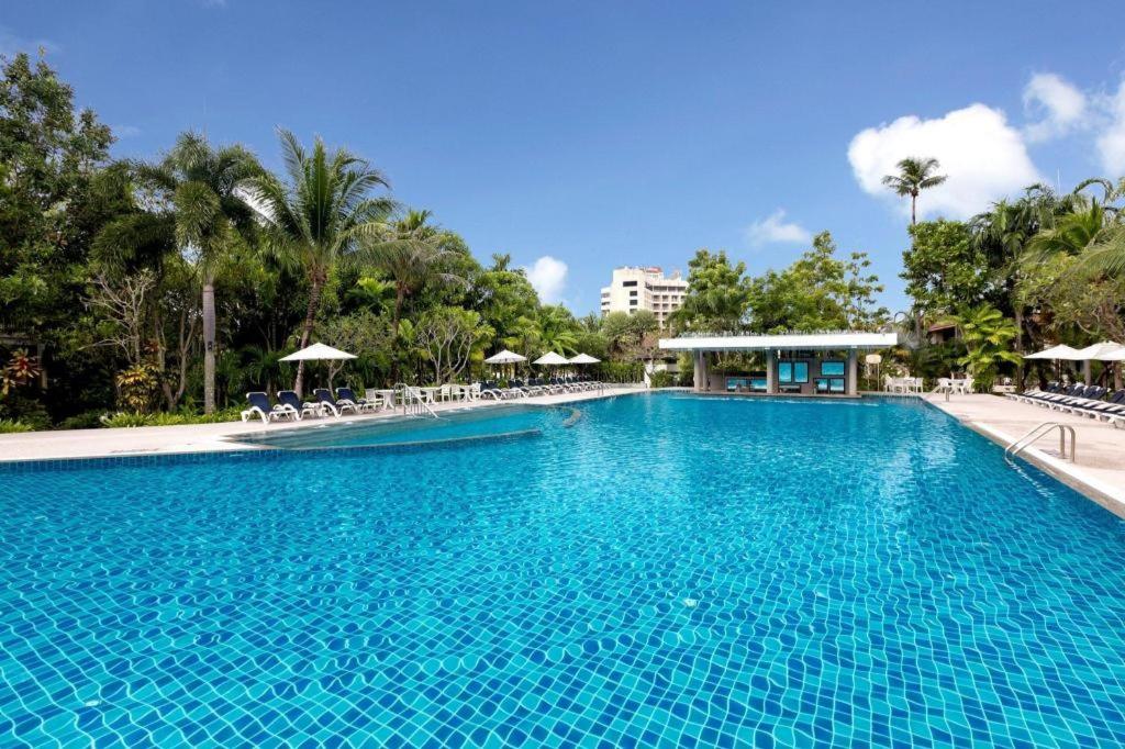 Centara Phuket - Sha Extra Hotel
