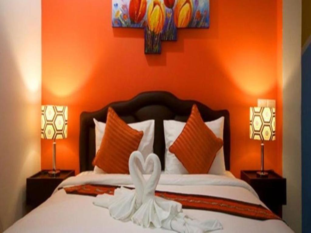Tulip Hotel 3*