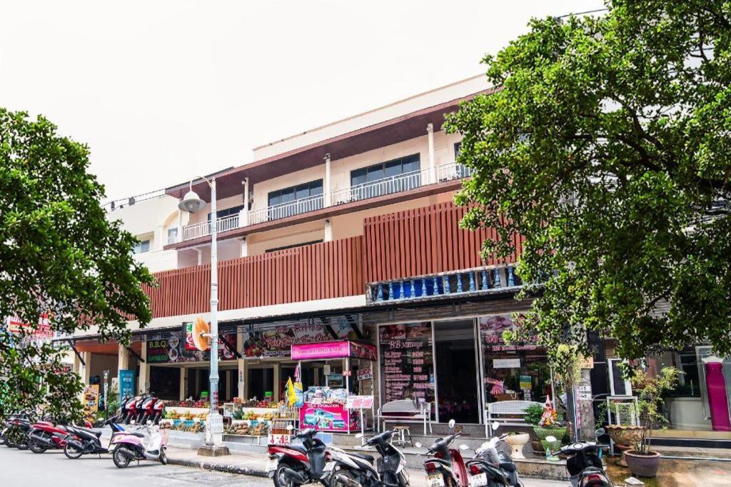 Oyo 343 Wanna Marine Patong