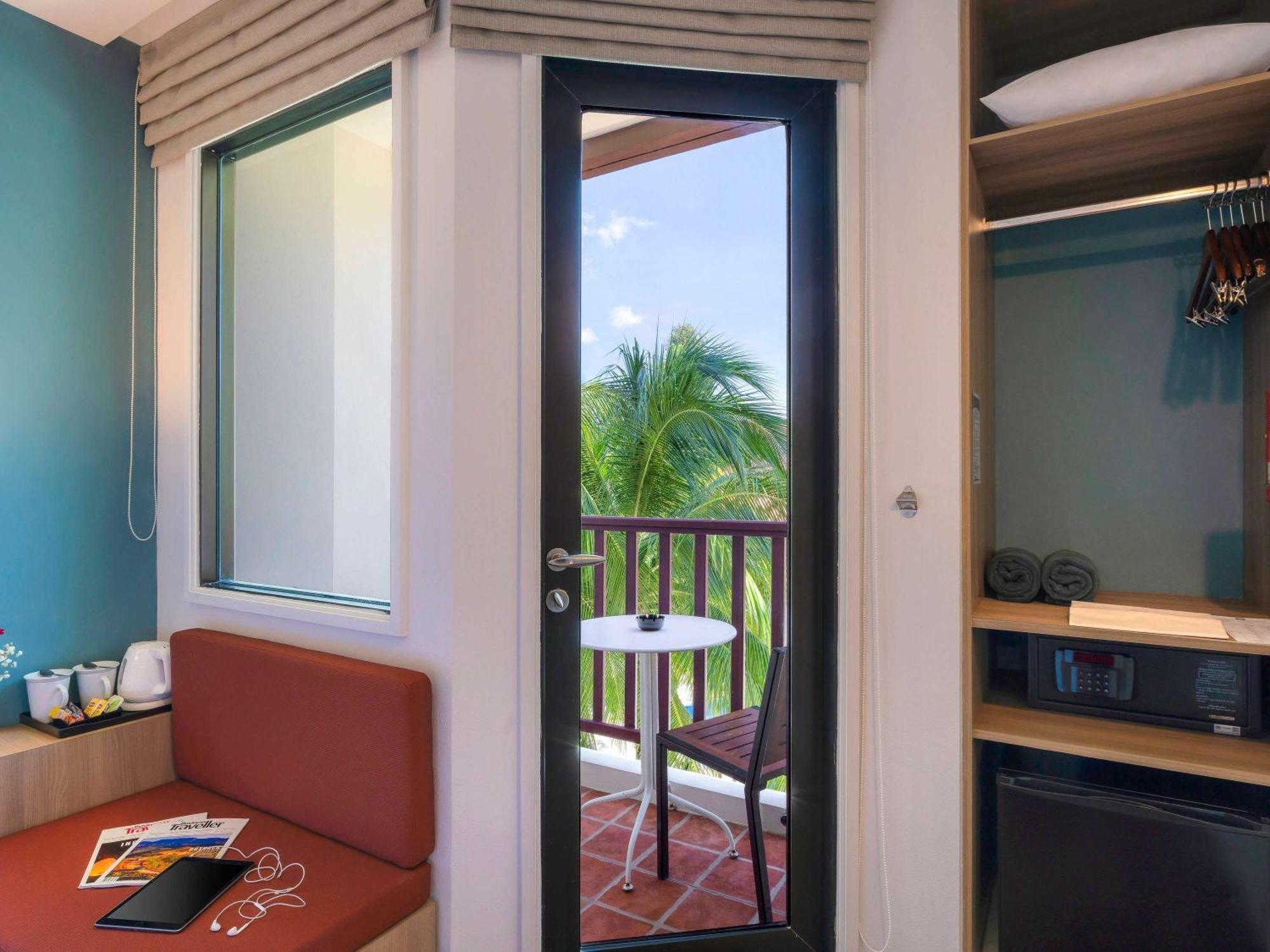 Hotel Ibis Phuket 3*