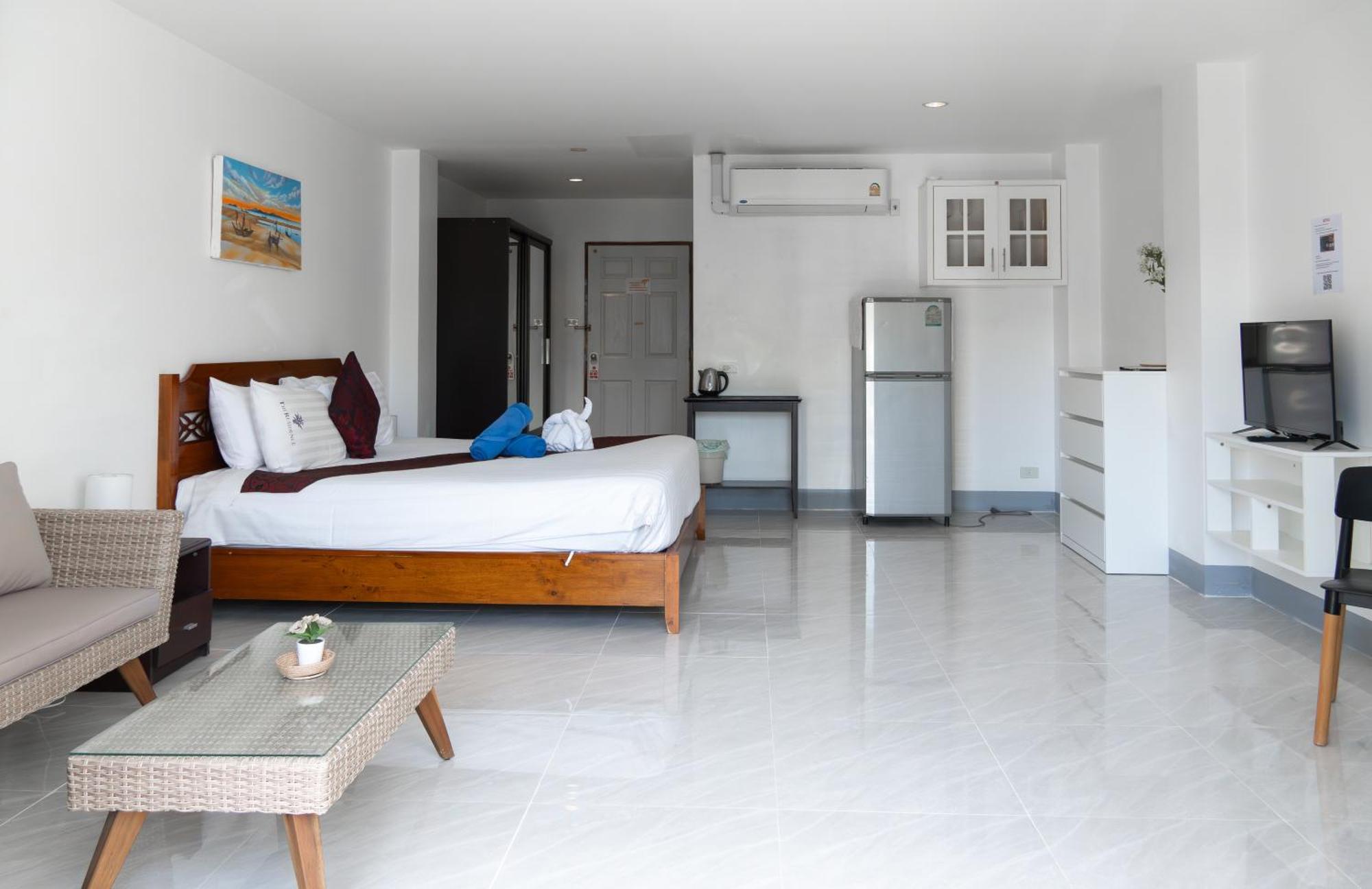Hotel Deng's