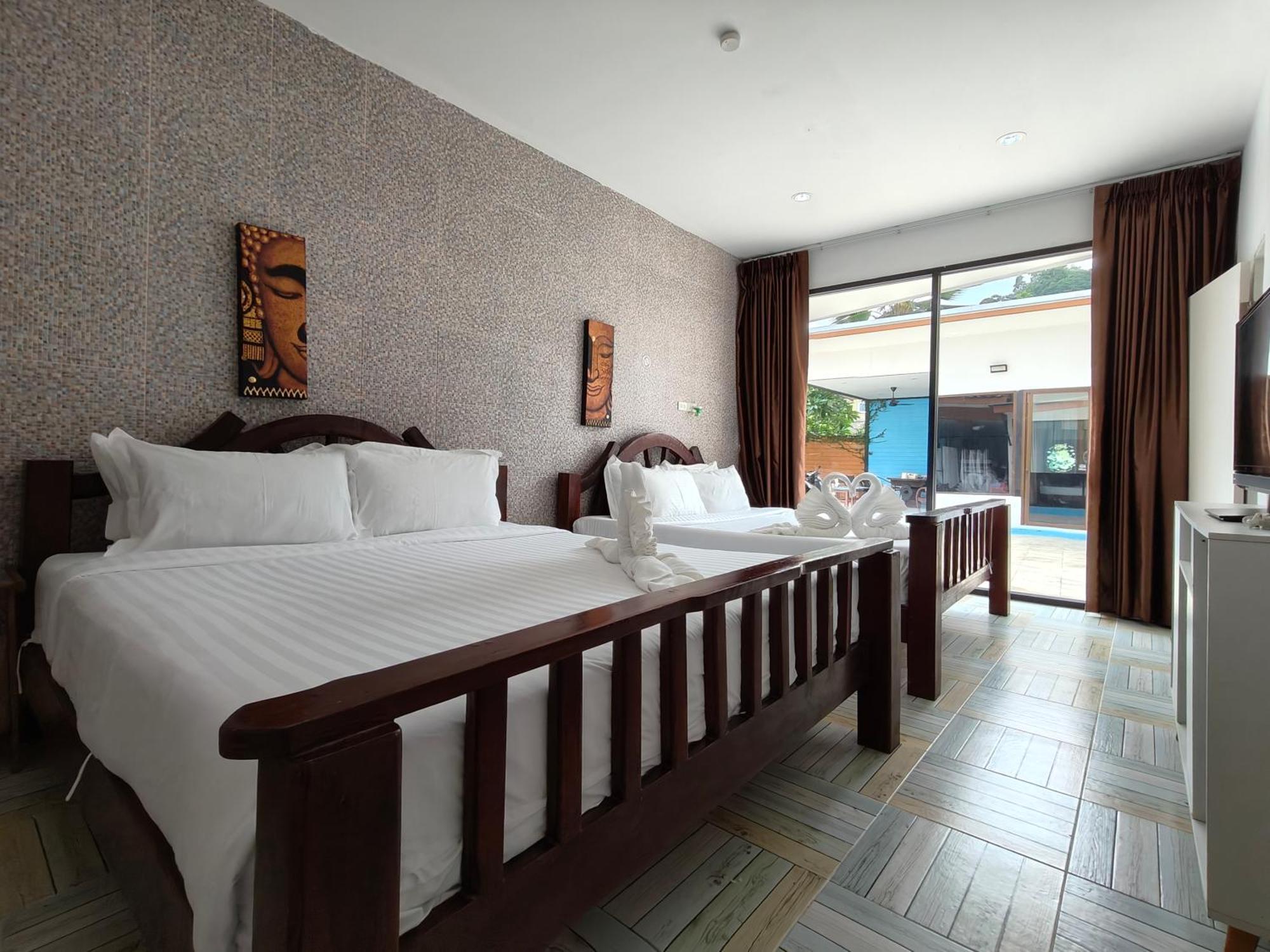 Baankasemsuk 般咔 深宿 Homestay Patong