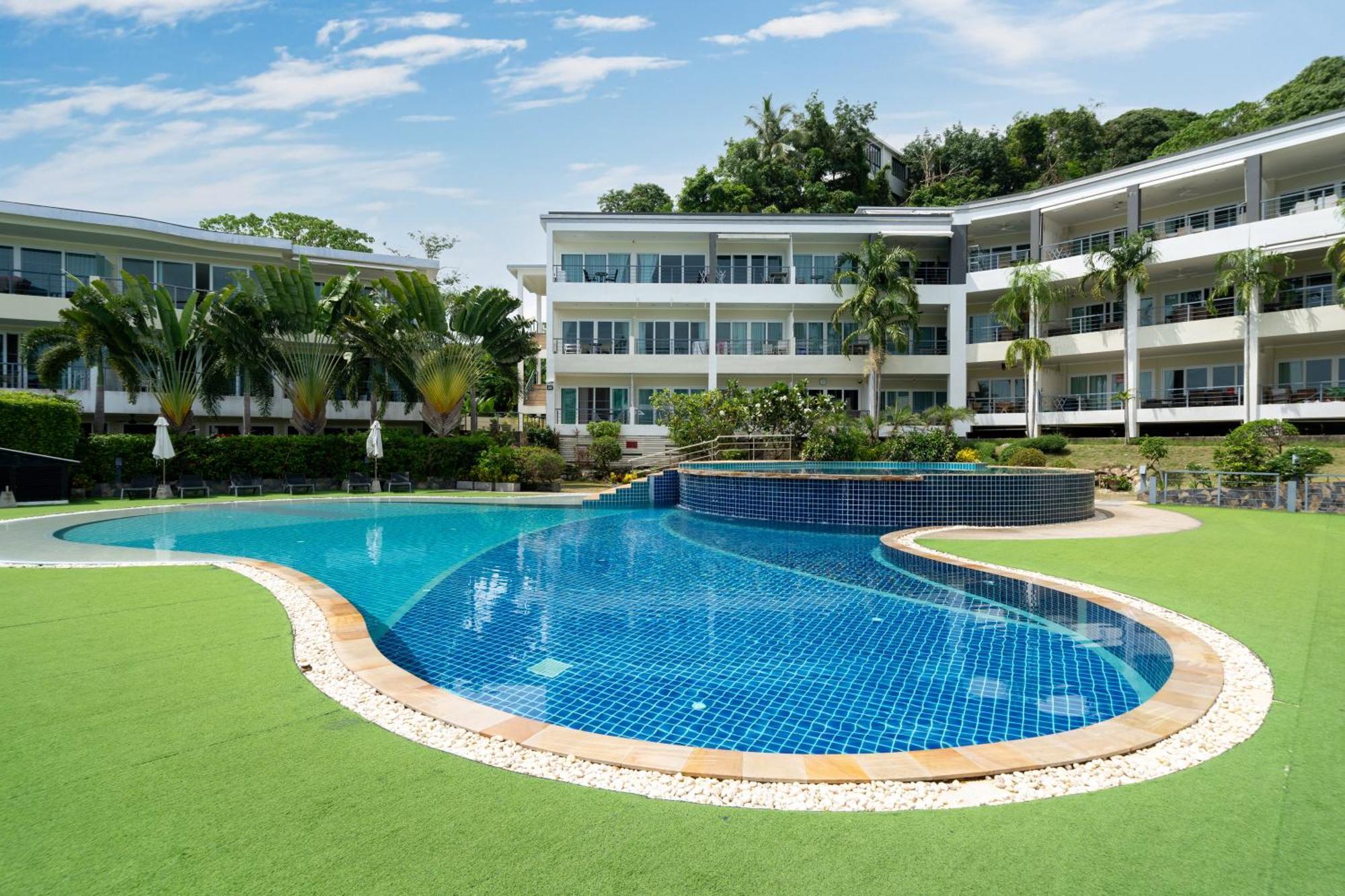 Apartment Sea View E106 With Pool Access In Karon Butterfly Ban Karon