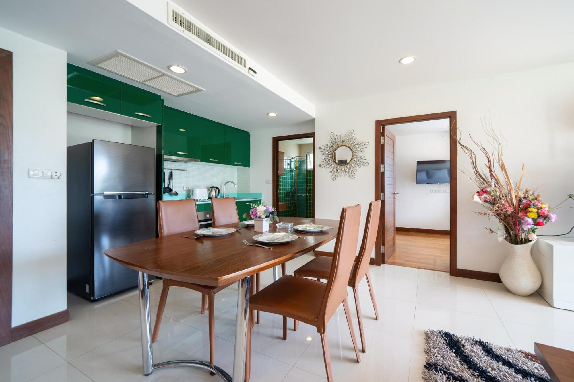 Sea View E106 With Pool Access In Karon Butterfly