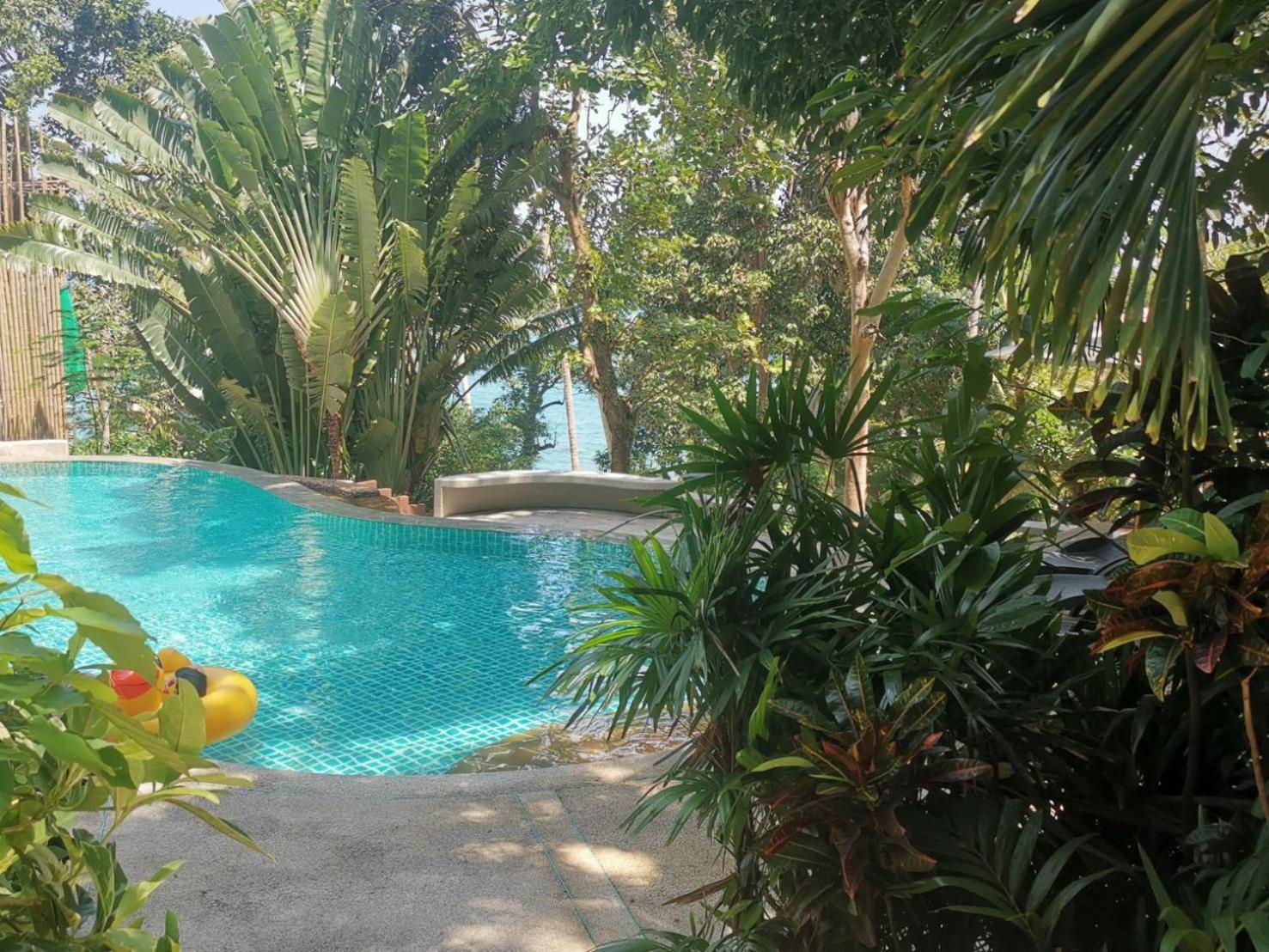 Resort Baan Krating Phuket -sha 3*