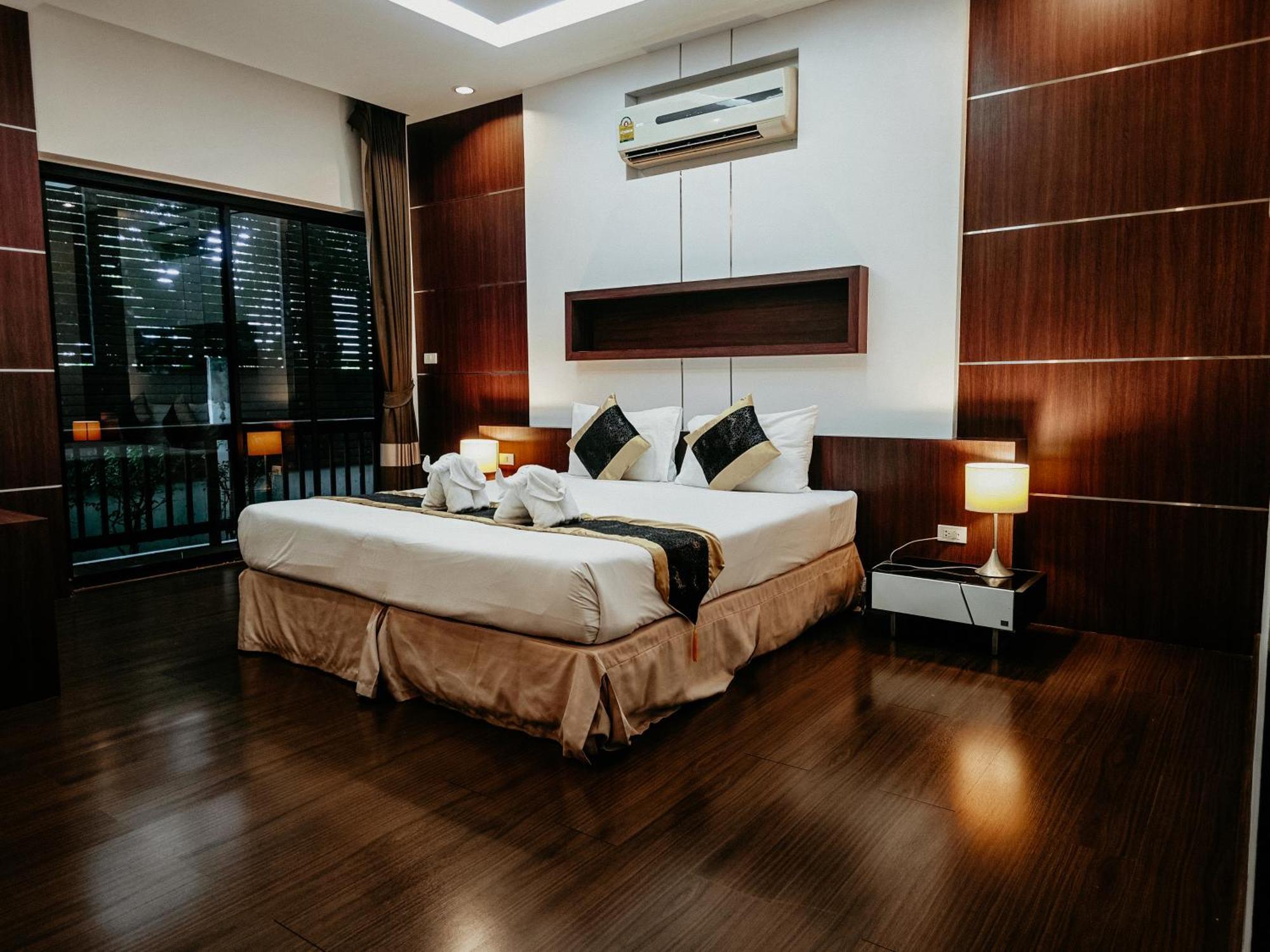 Grand House -sha Resort 3*