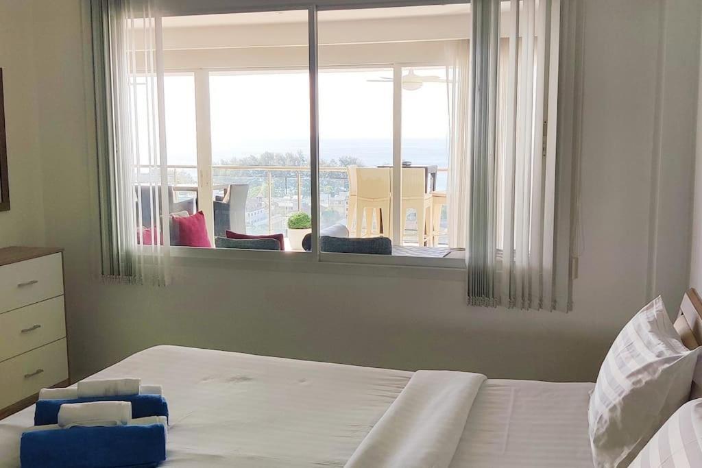 Sunset Plaza 2 Bedrooms Oceanview *