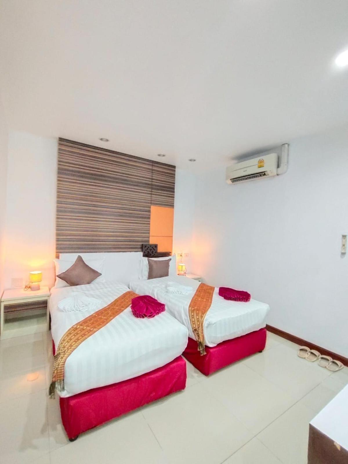 Max Value Hotel Patong