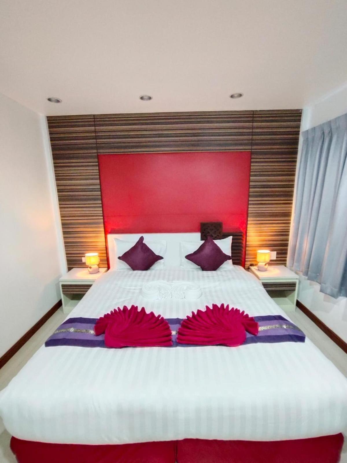 Max Value Patong