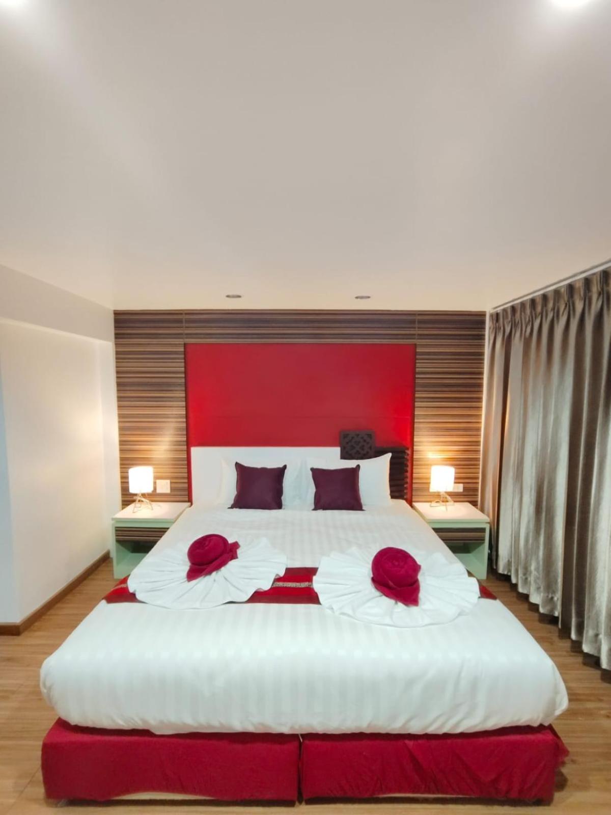 Hotel Max Value