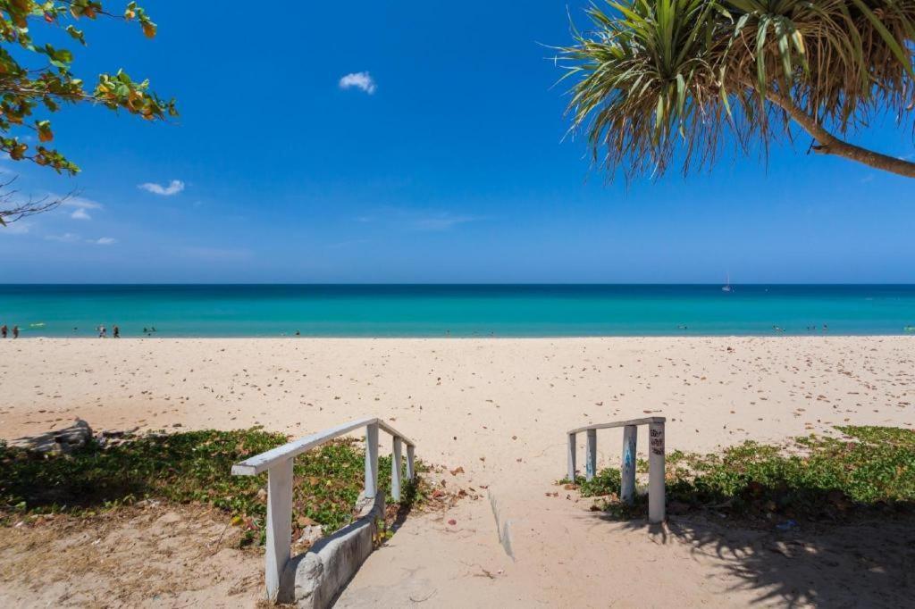 Sansuri Surin Beach (Phuket)