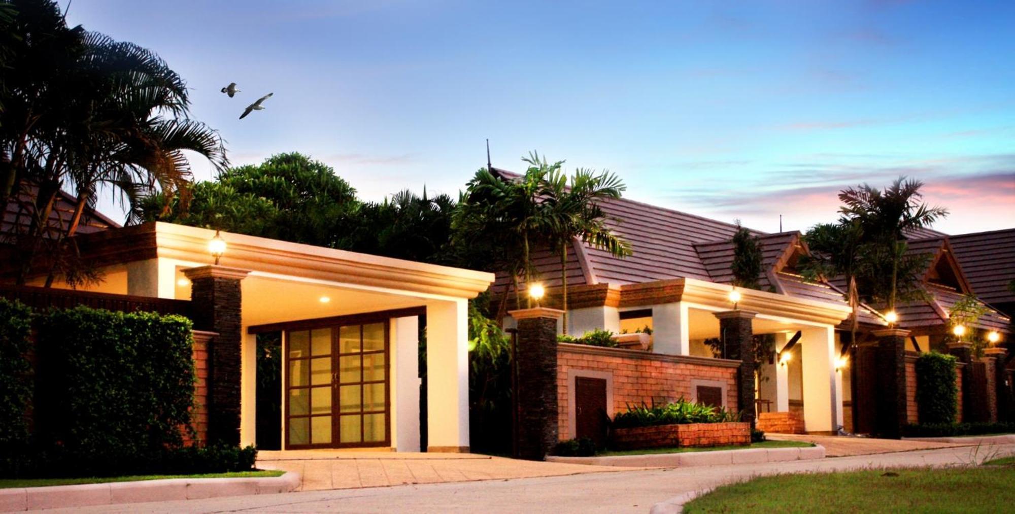 Ozone Phuket Pousada *