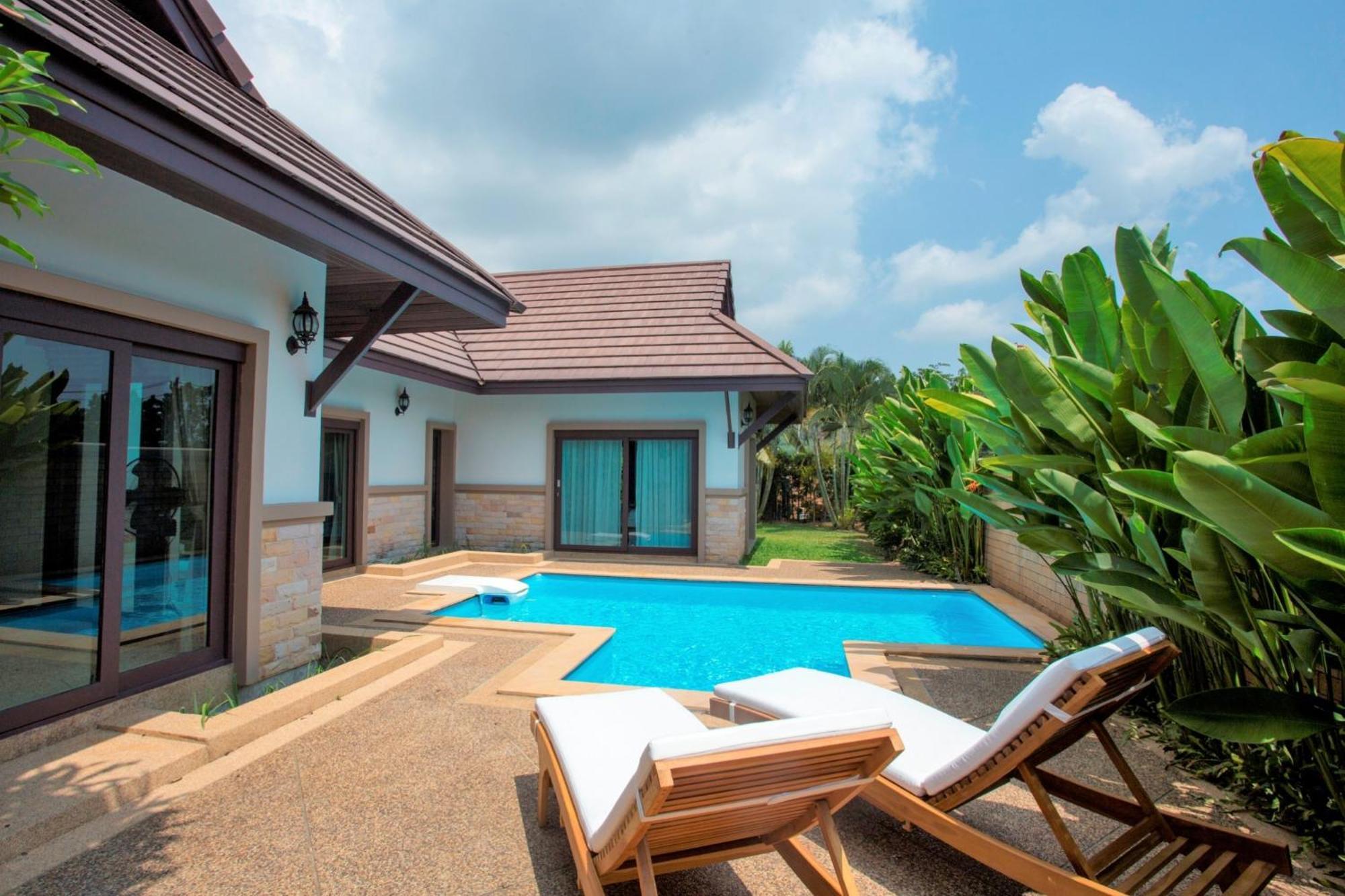 Ozone Phuket Pousada Pa Khlok