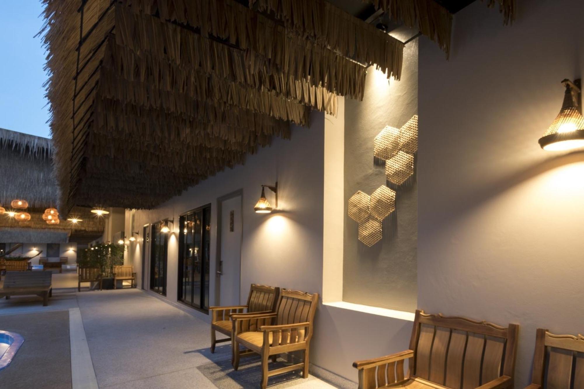 Ozone Phuket Pousada *