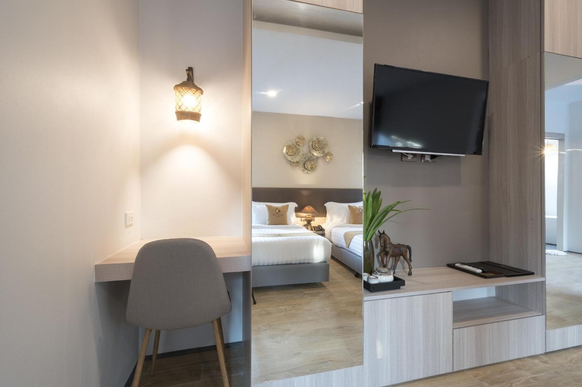 Ozone Phuket Pousada