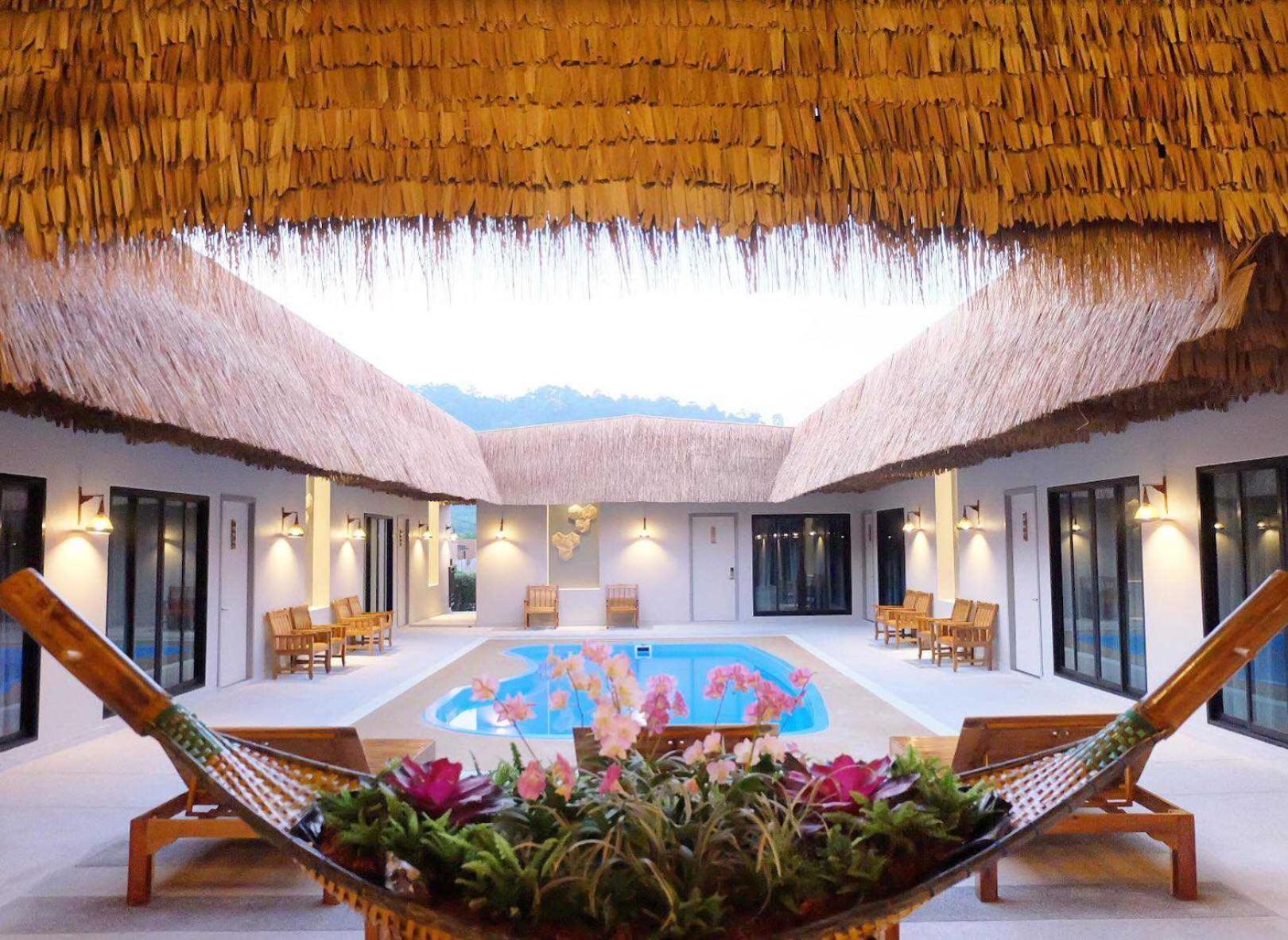 Pousada Ozone Phuket Pa Khlok