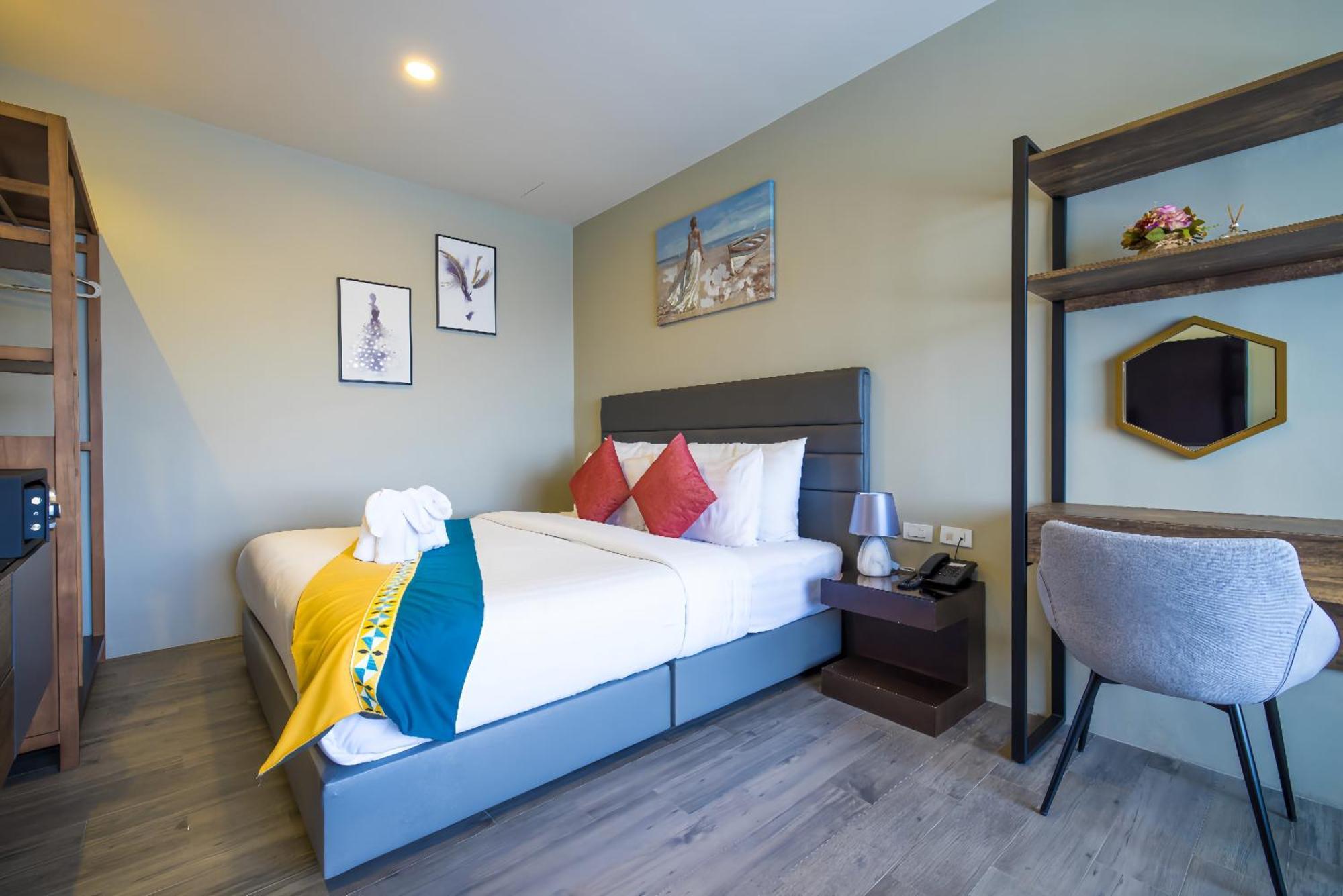 Hotel Kana Triple L Phuket普吉岛卡娜3l酒店