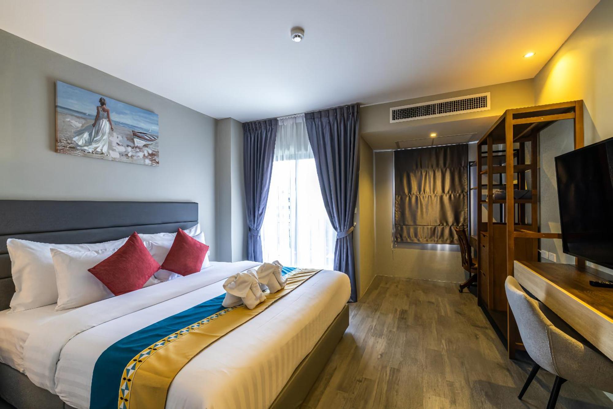Hotel Kana Triple L Phuket普吉岛卡娜3l酒店